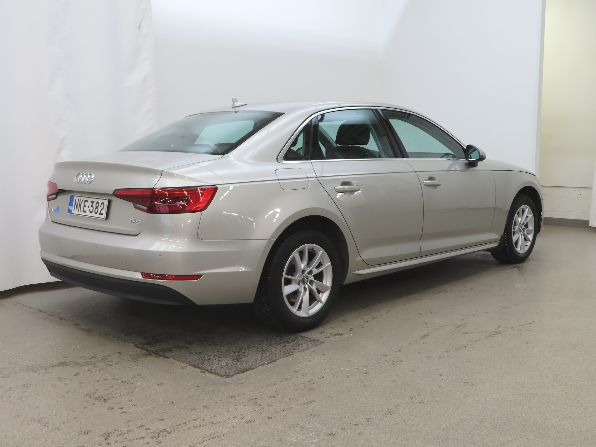 Audi A4 2016