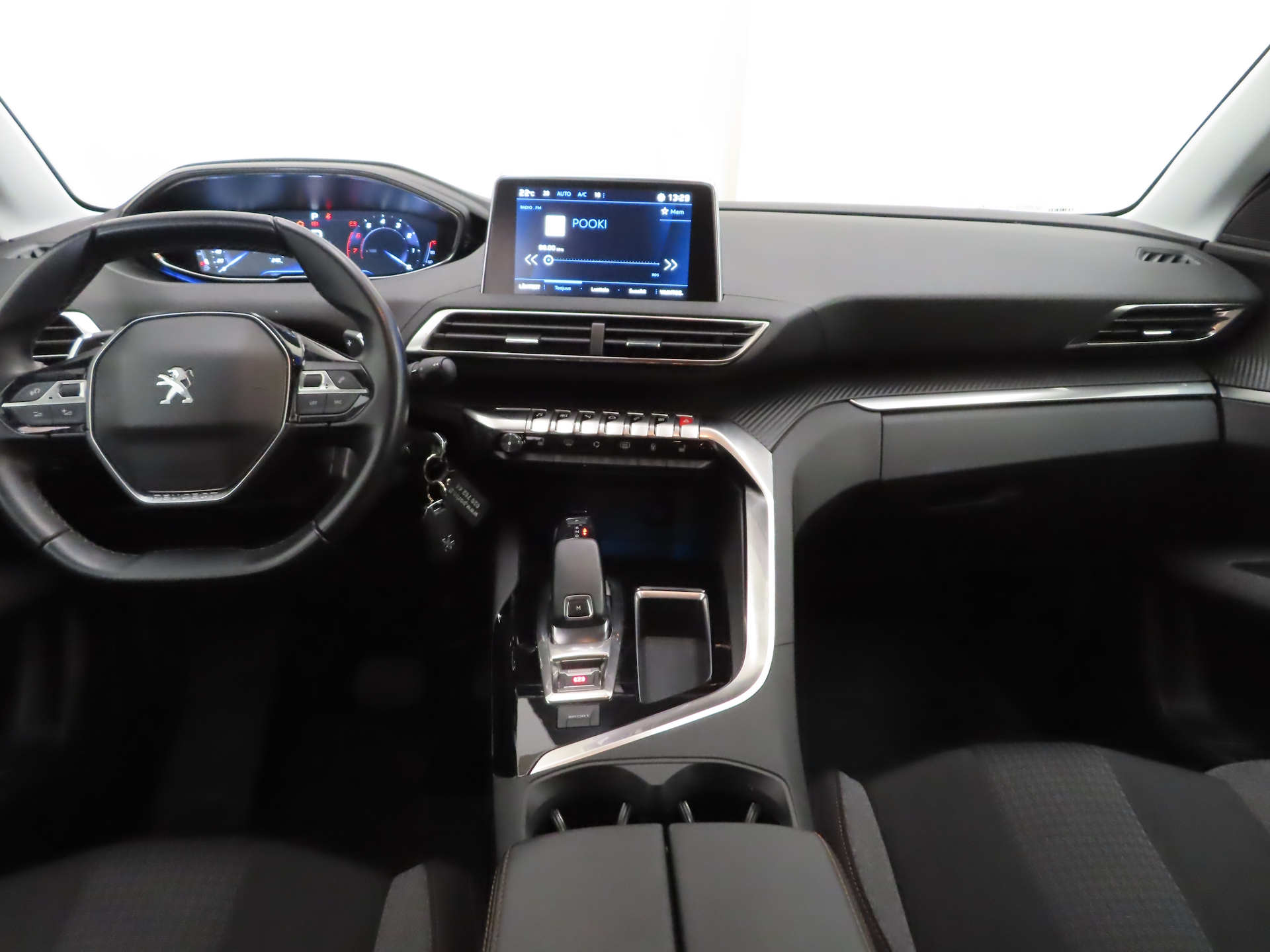 PEUGEOT 3008 2020