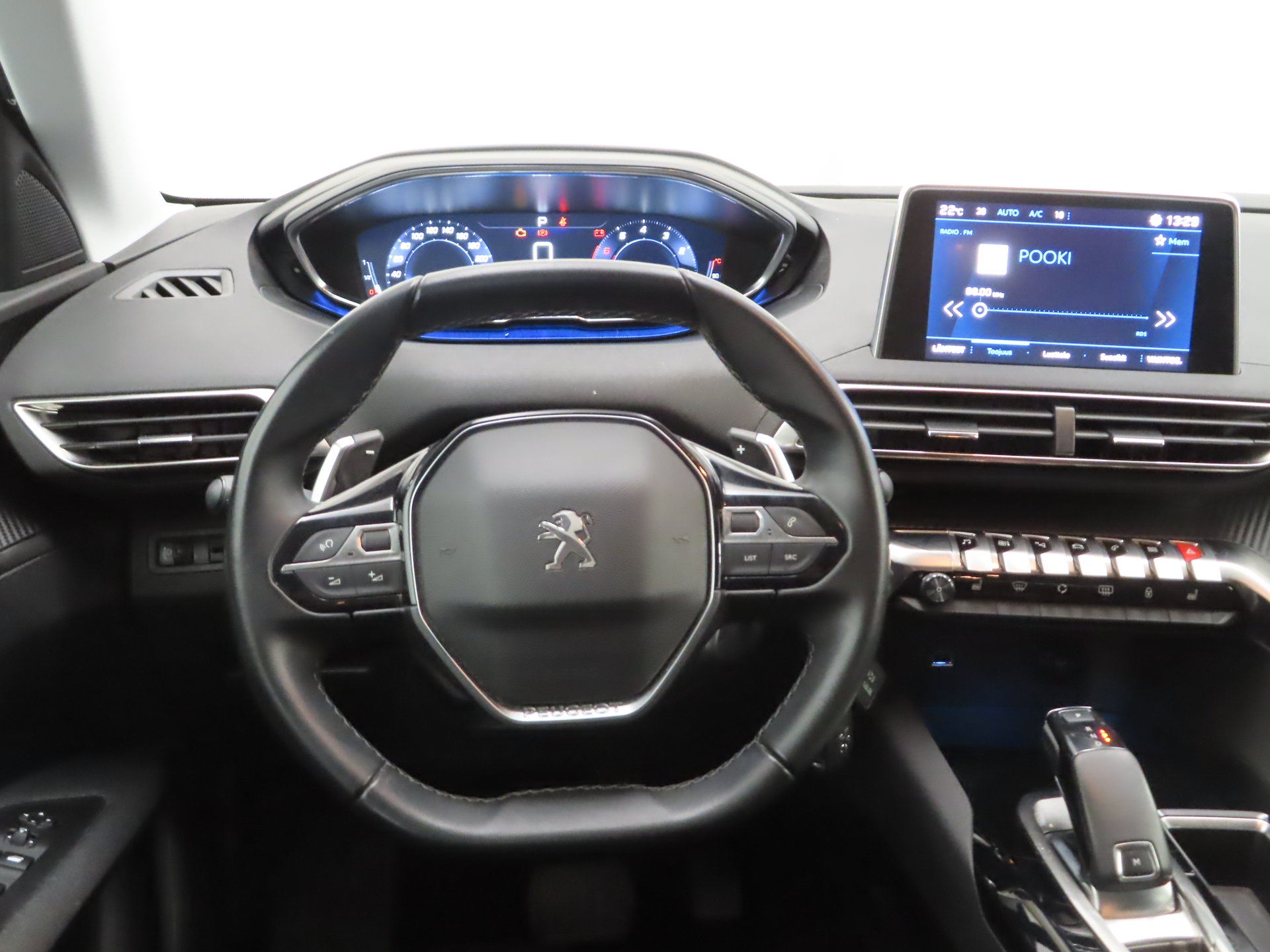 PEUGEOT 3008 2020