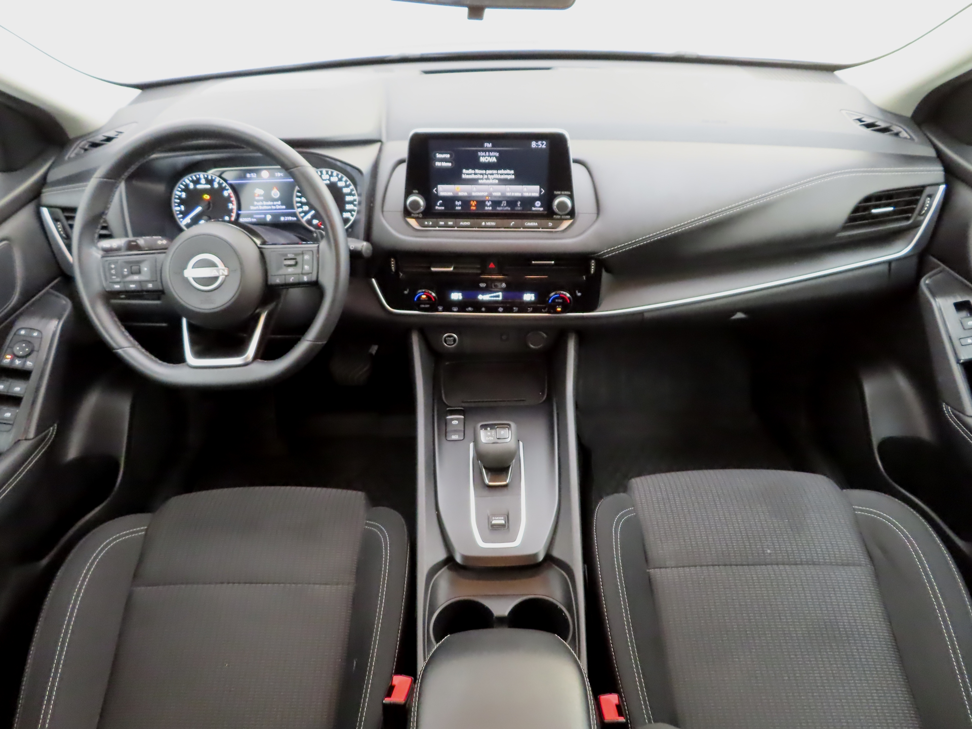 NISSAN Qashqai 2024