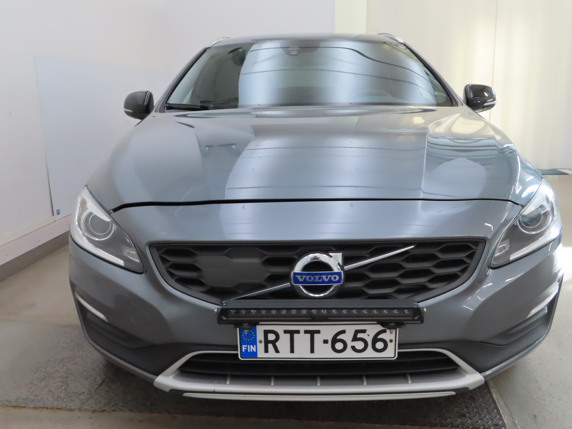 VOLVO V60 Cross Country 2019