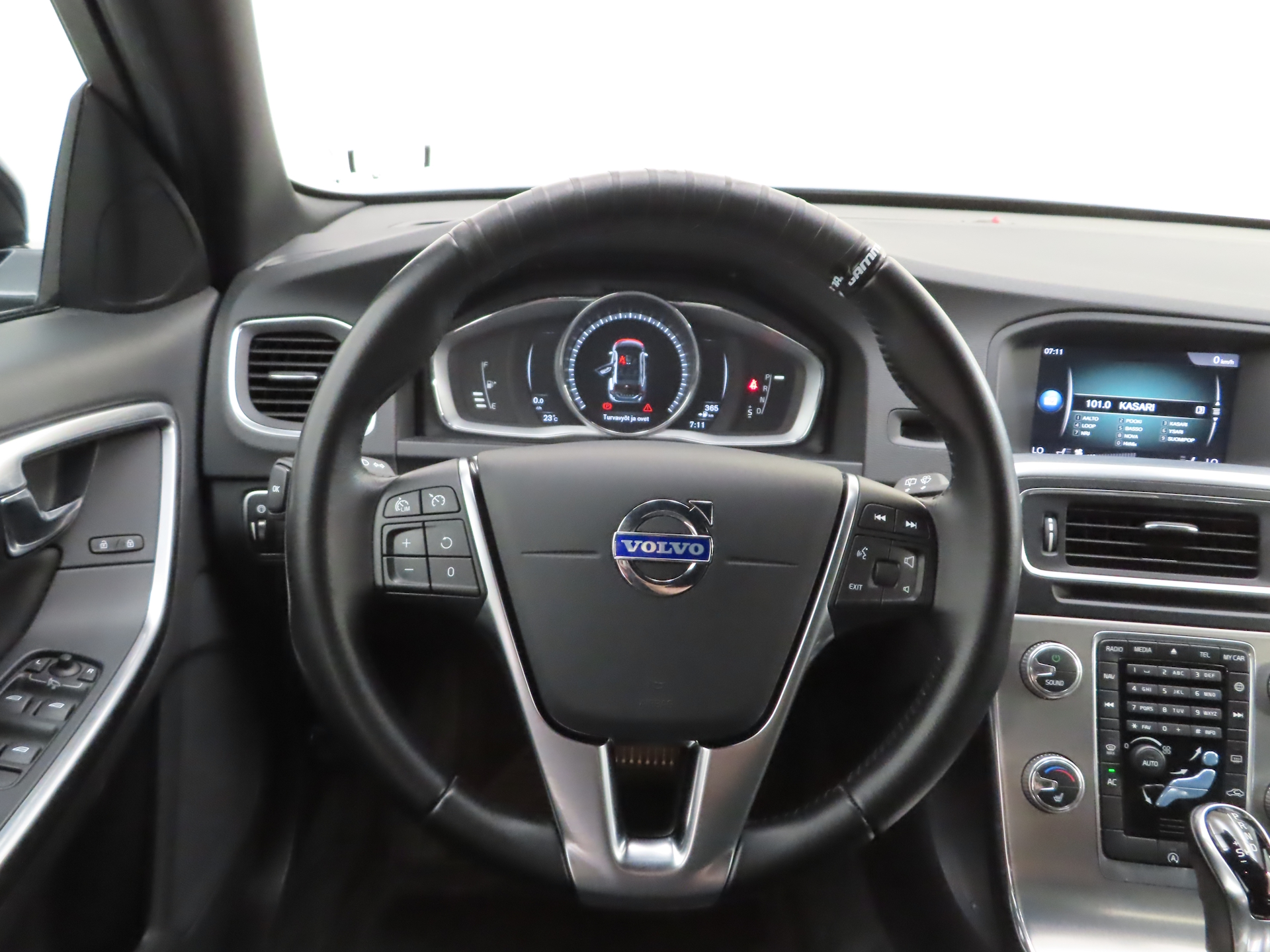 VOLVO V60 Cross Country 2019