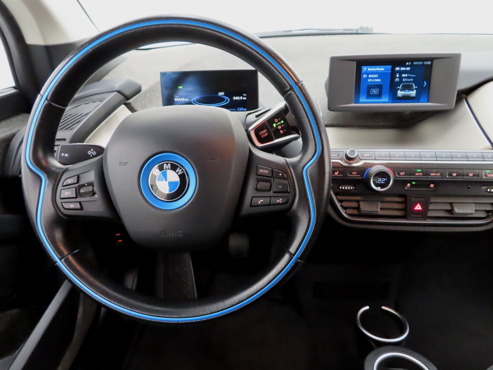 BMW i3 2019