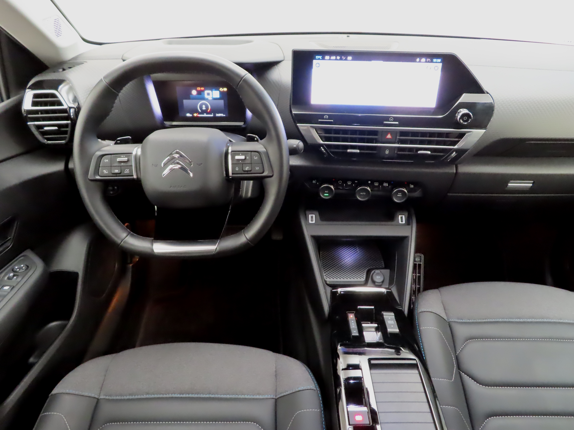 Citroen C4 X 2023