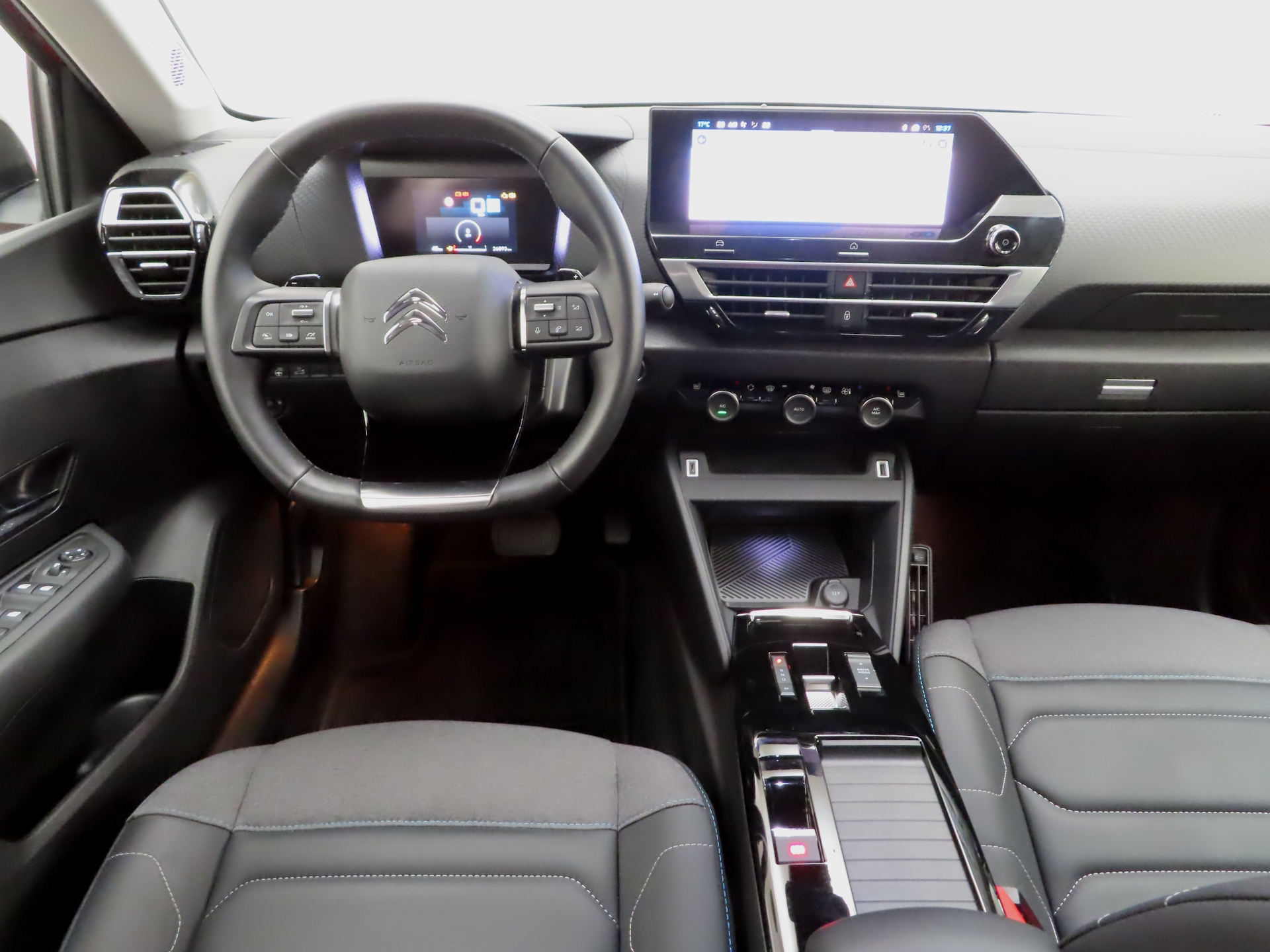 Citroen C4 X 2023