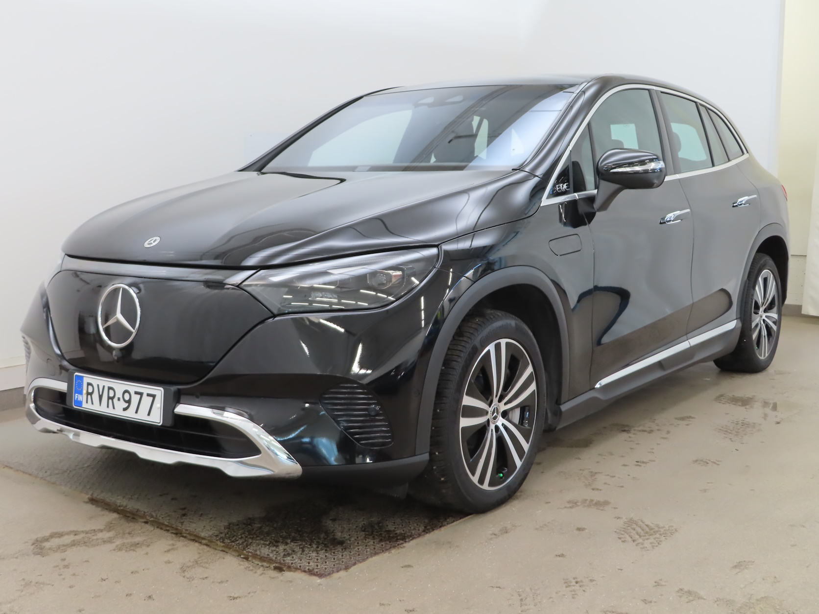 Mercedes-Benz EQE SUV 2024