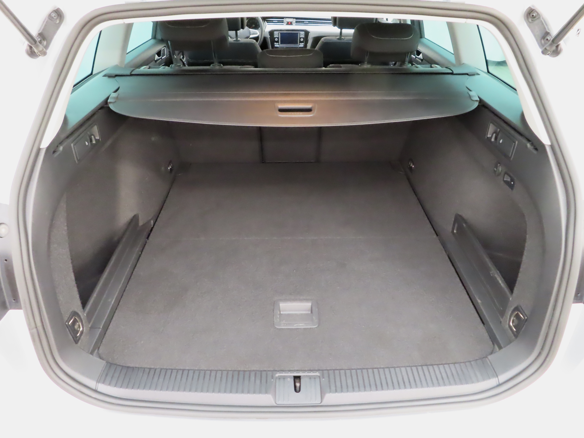 Volkswagen Passat 2023