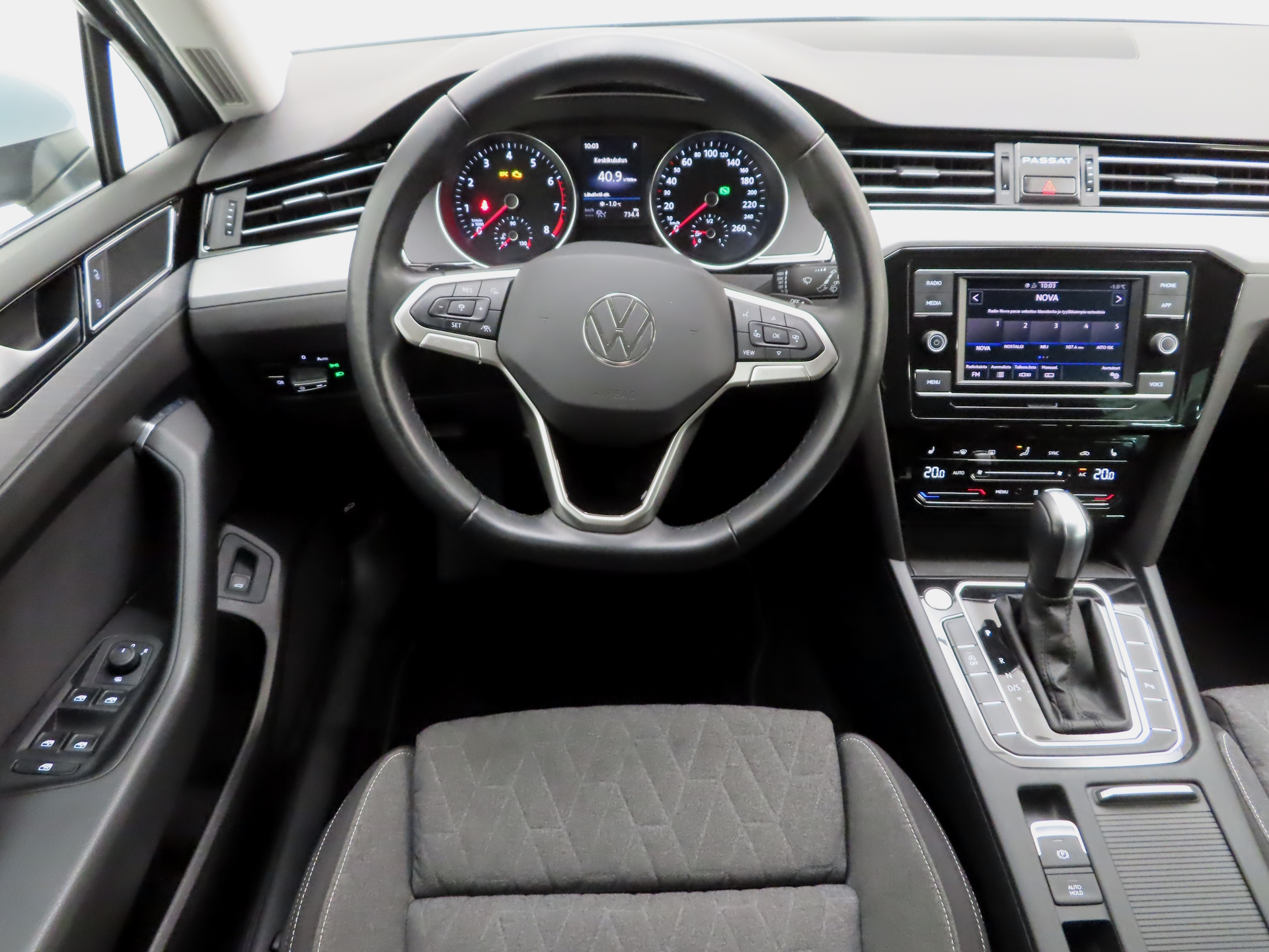 Volkswagen Passat 2023