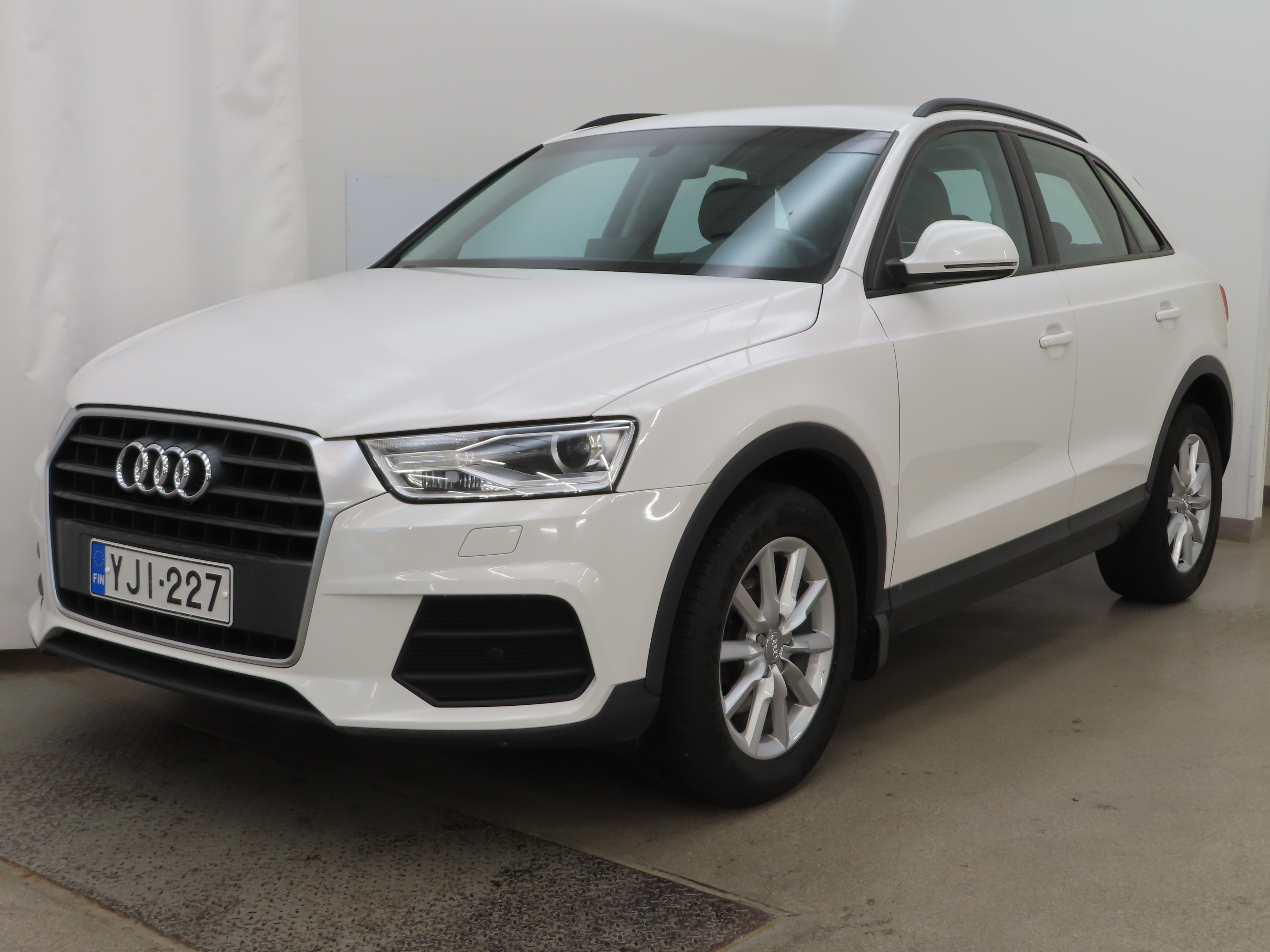 Audi Q3 2016