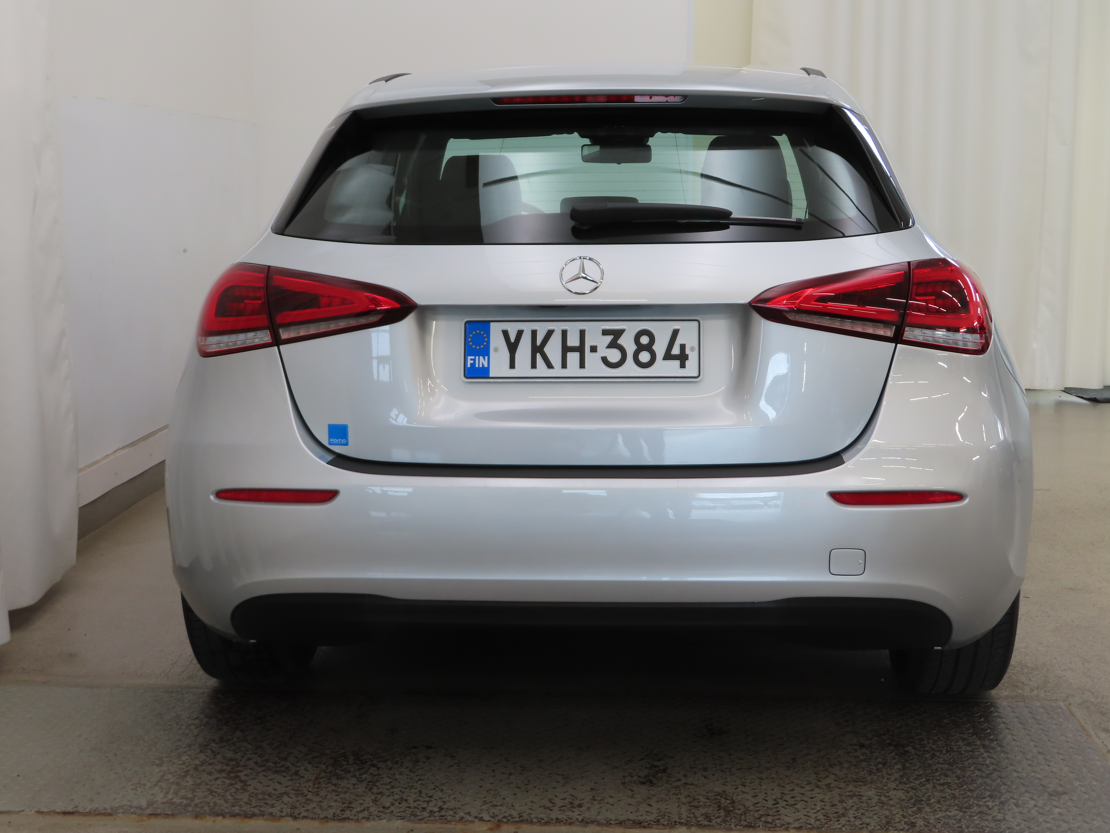 MERCEDES-BENZ A 2018