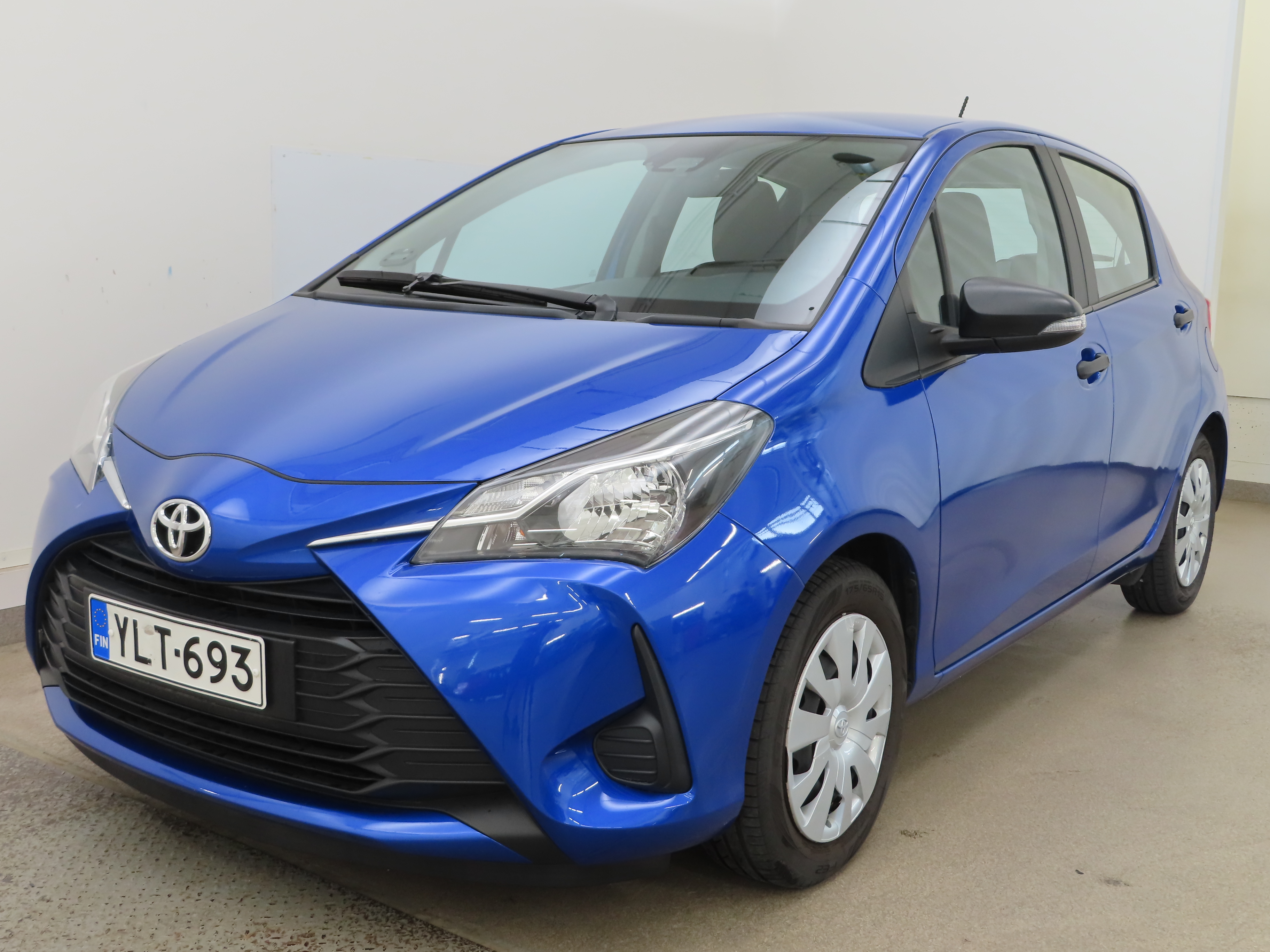 TOYOTA Yaris 2020