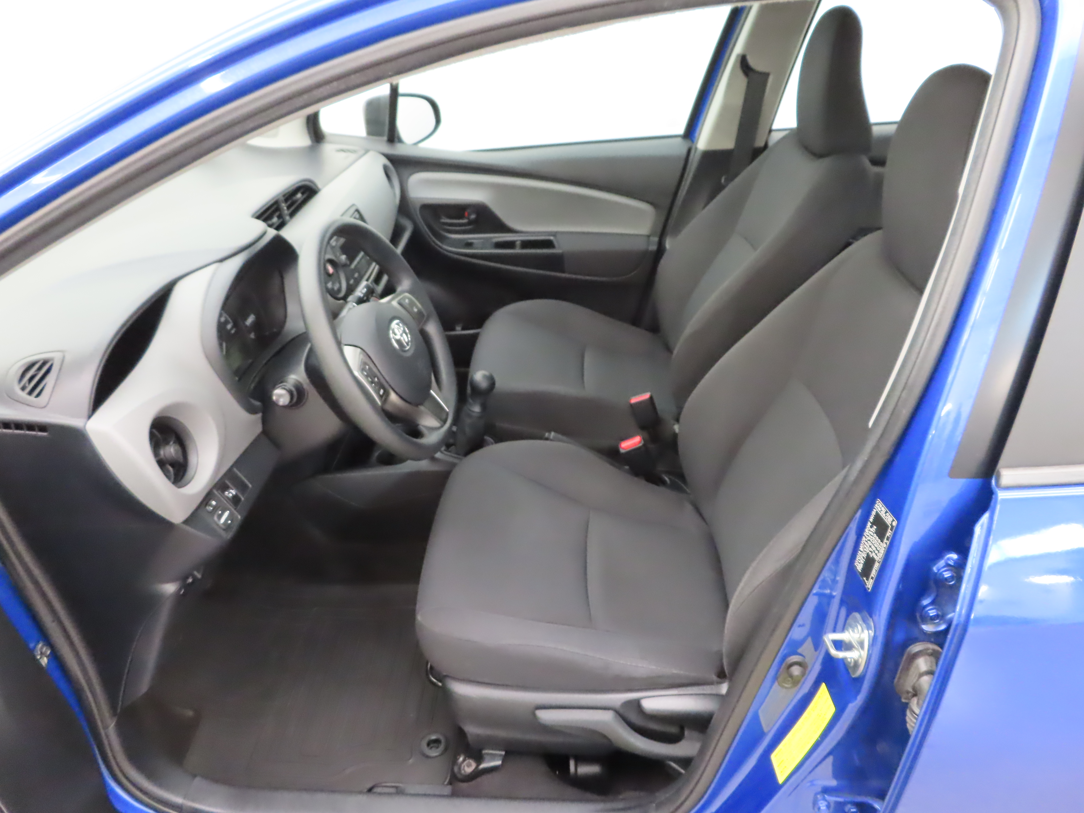 TOYOTA Yaris 2020