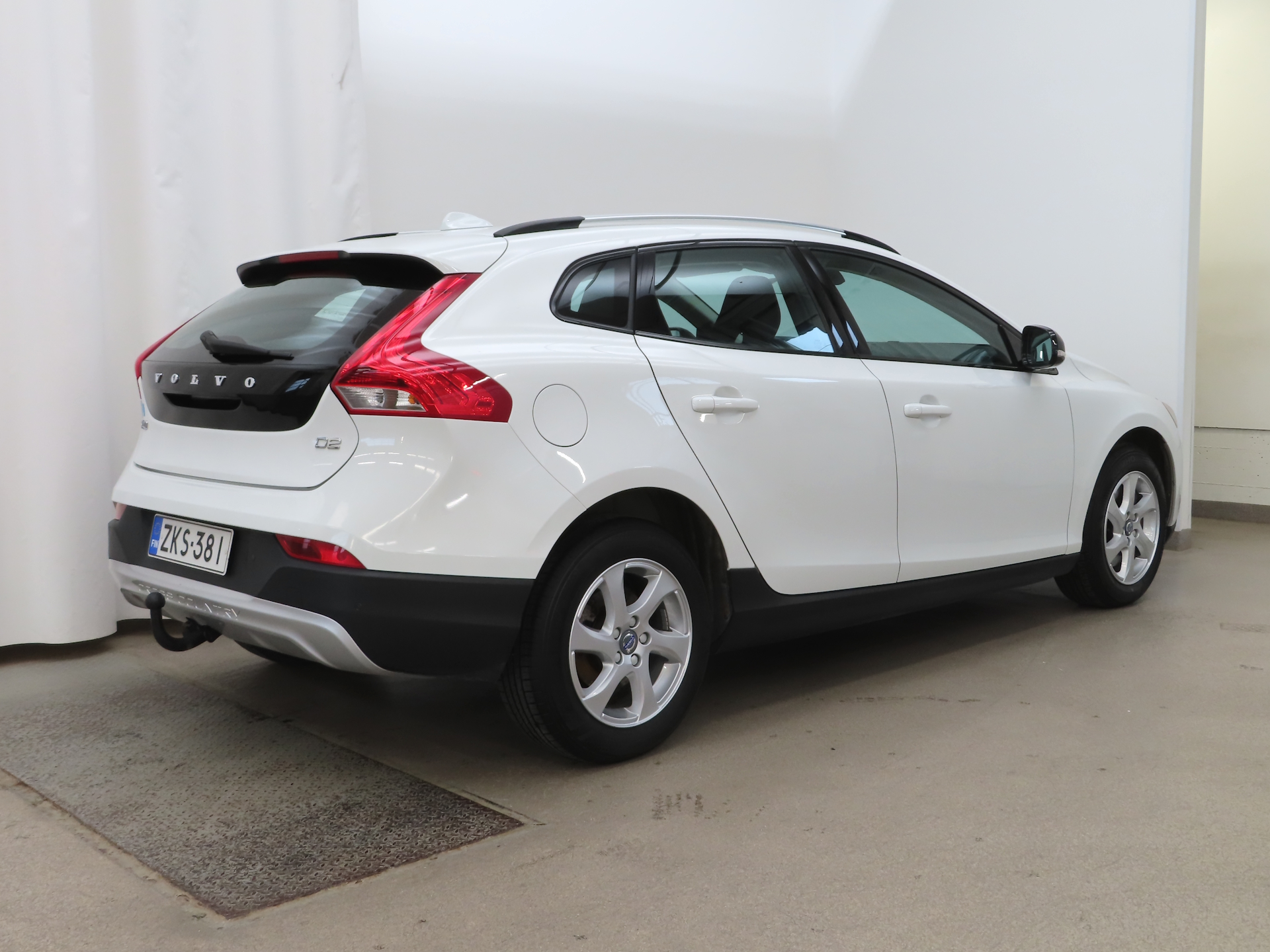 Volvo V40 Cross Country 2016