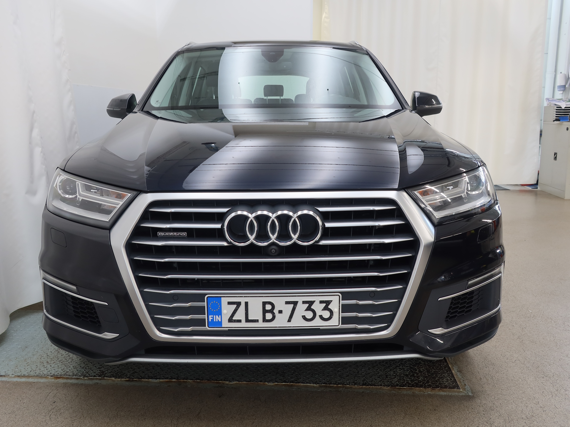 AUDI Q7 2016
