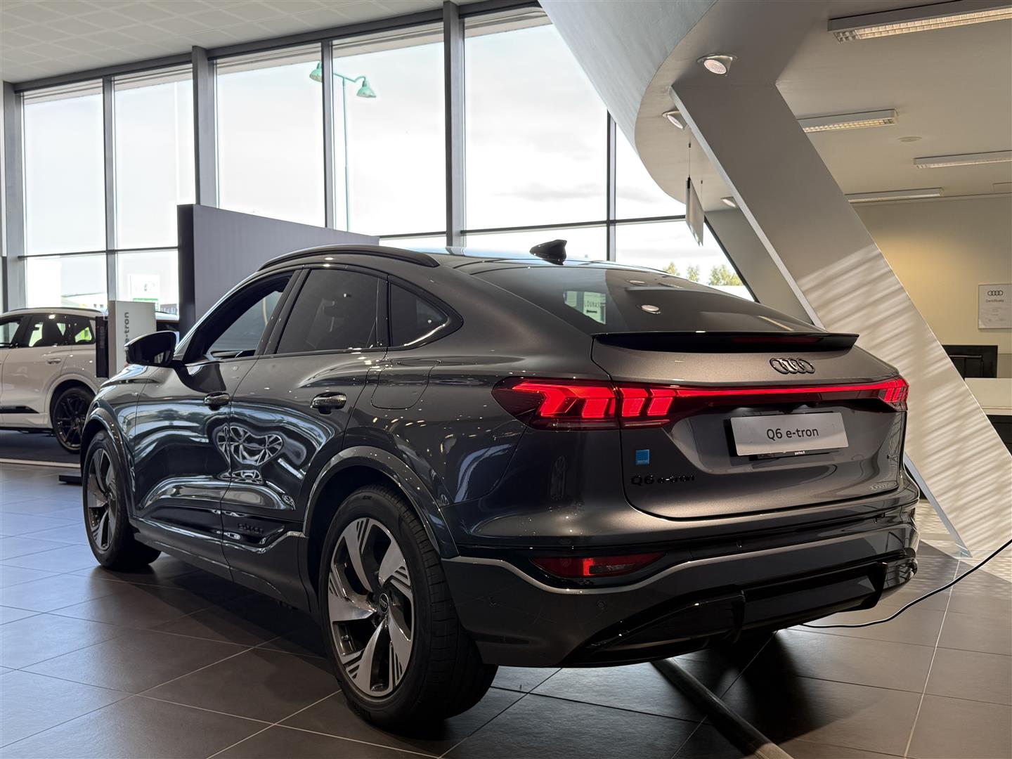 Audi Q6 e-tron 2026
