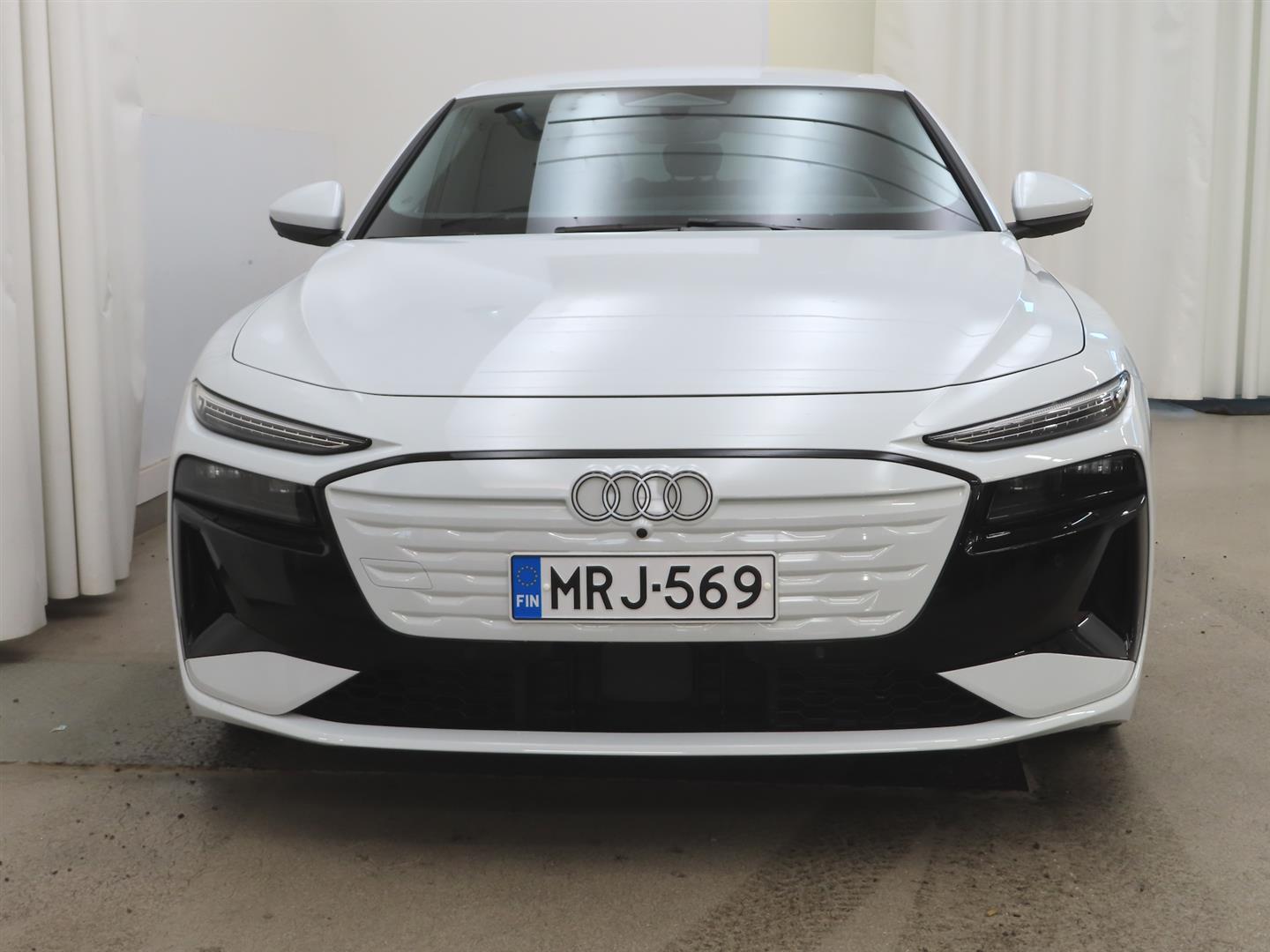 Audi A6 e-tron 2025
