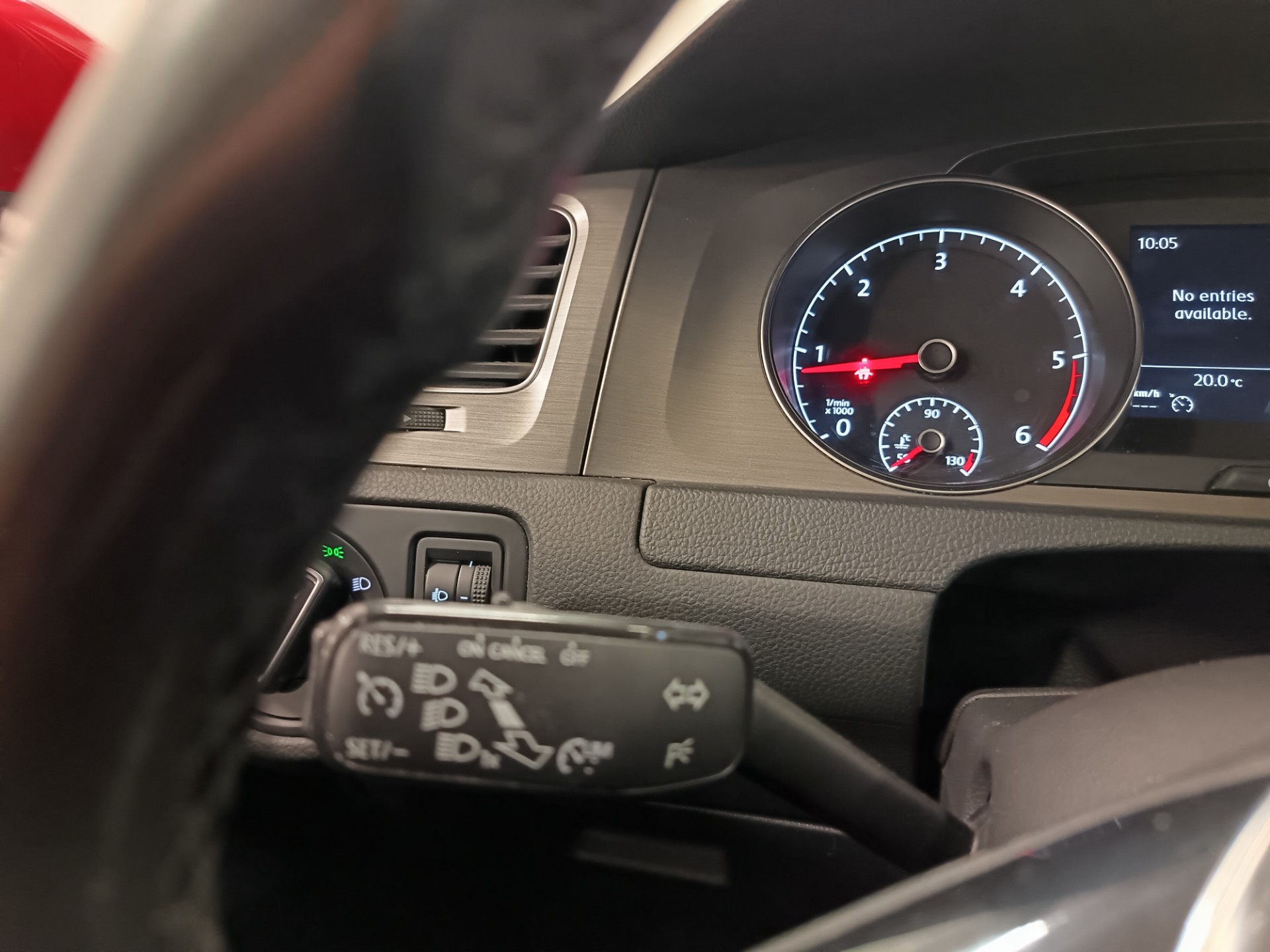 VOLKSWAGEN Golf 2013