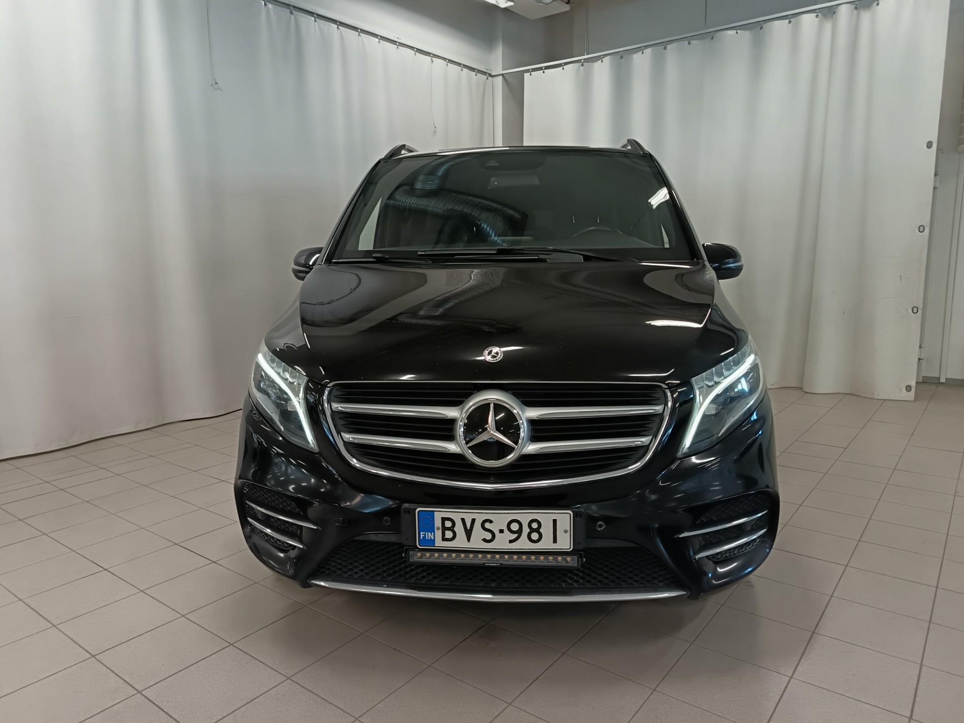 MERCEDES-BENZ V 2018