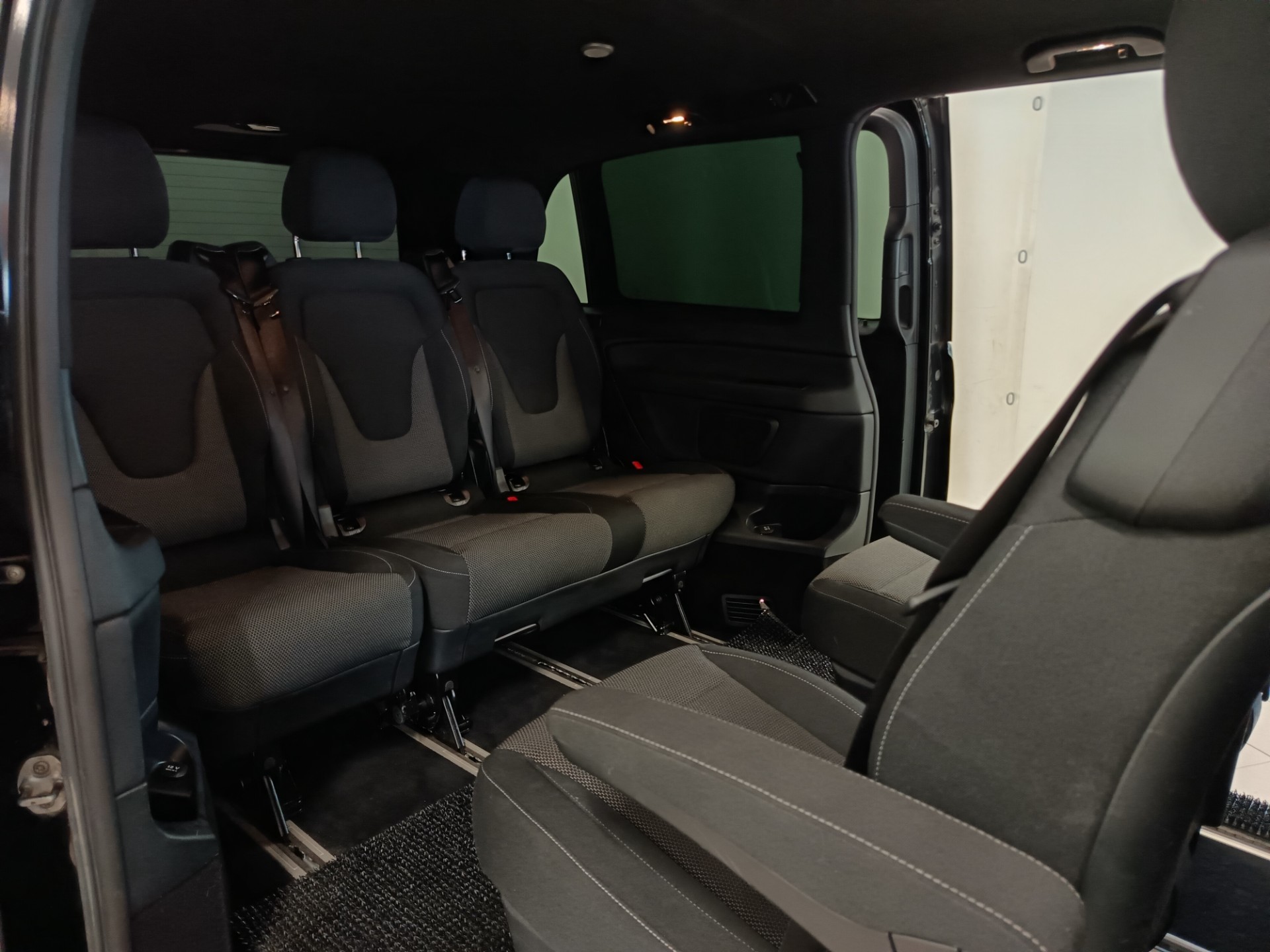MERCEDES-BENZ V 2018