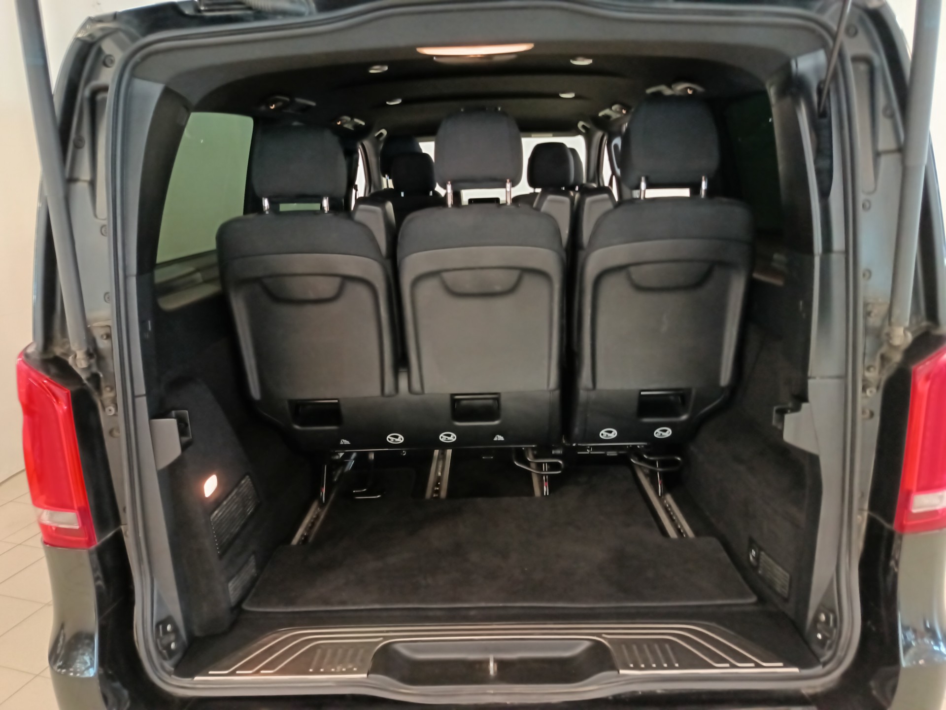 MERCEDES-BENZ V 2018