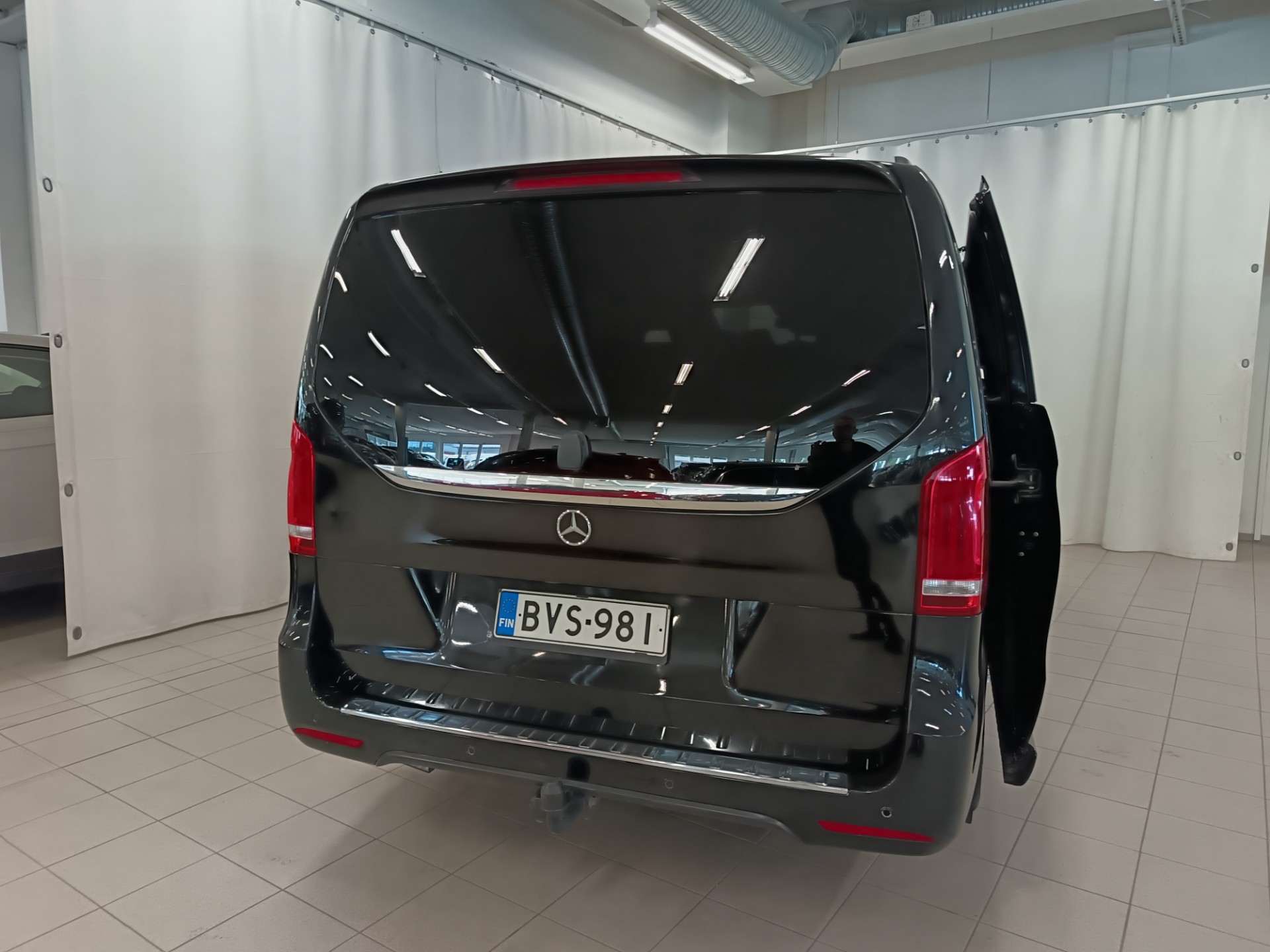 MERCEDES-BENZ V 2018