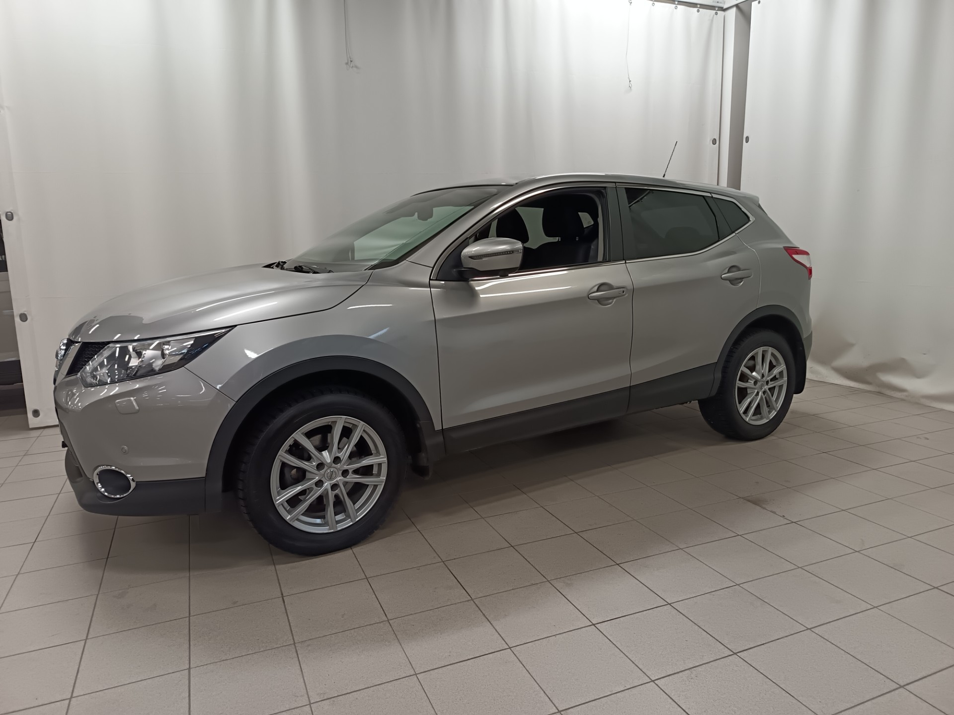 NISSAN Qashqai 2017
