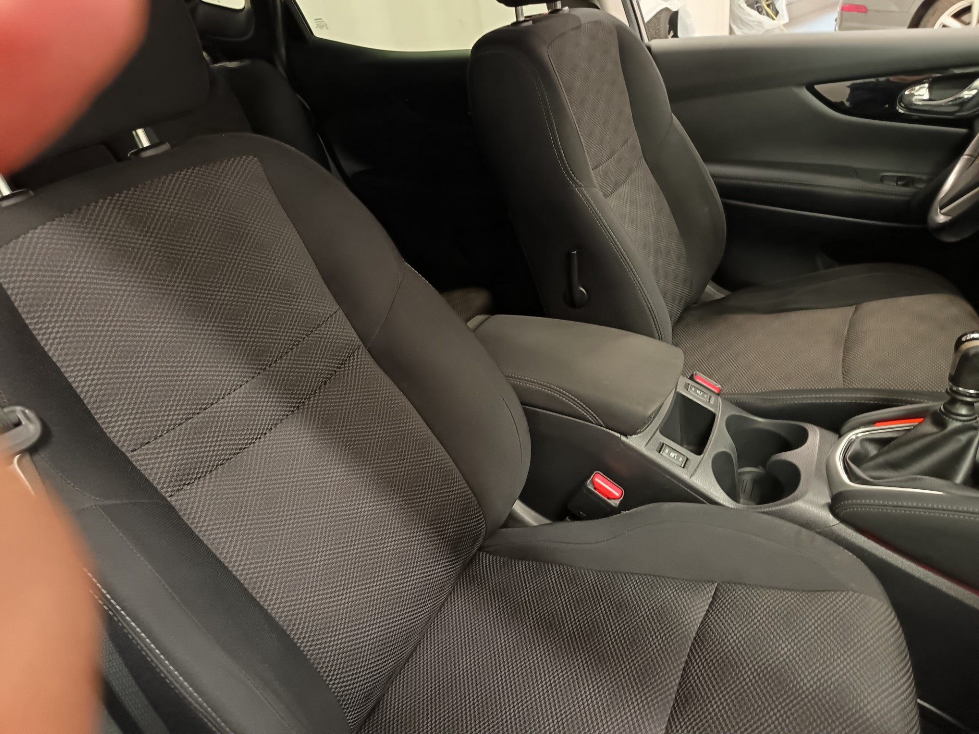 NISSAN Qashqai 2017