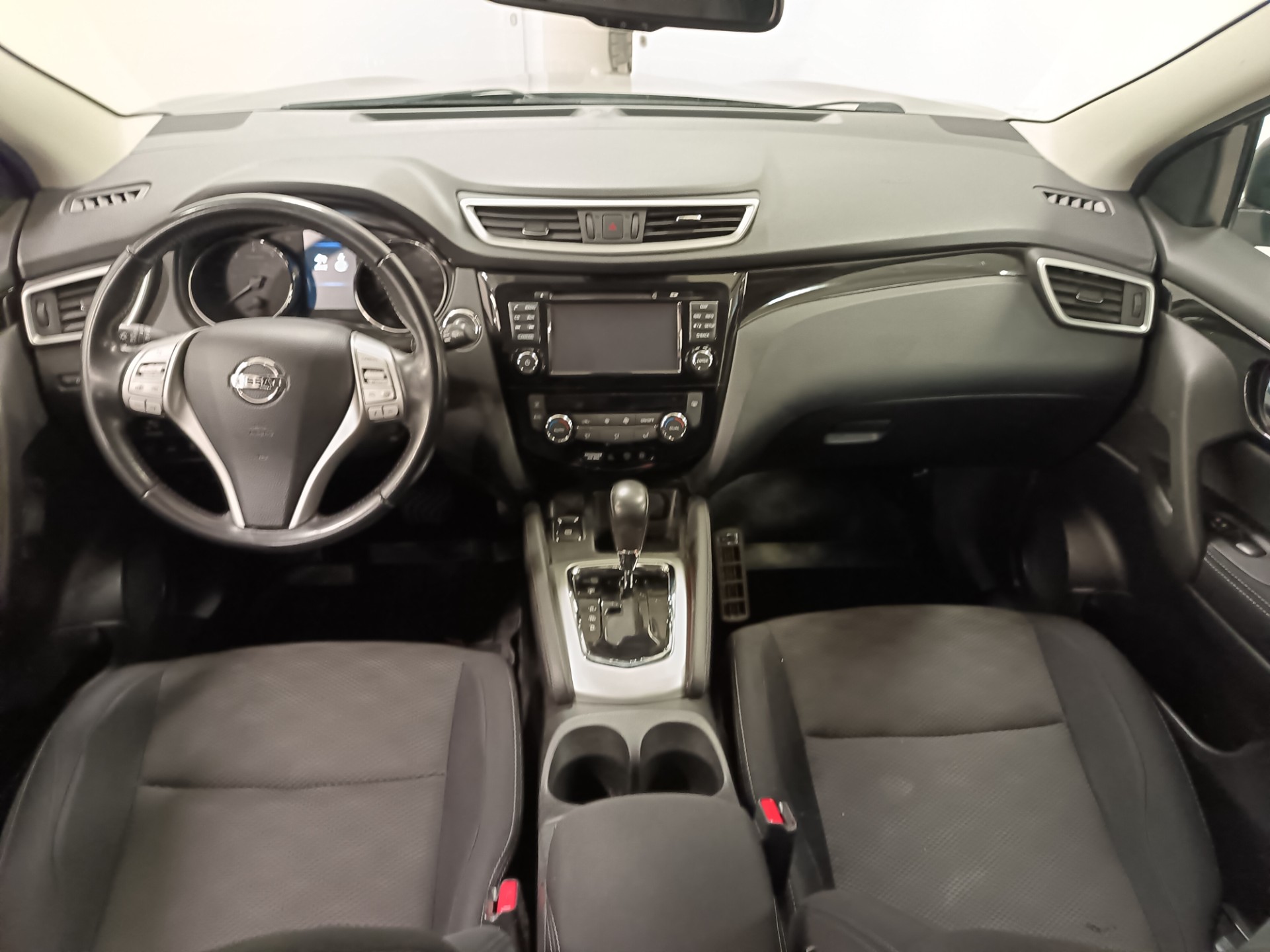 NISSAN Qashqai 2017