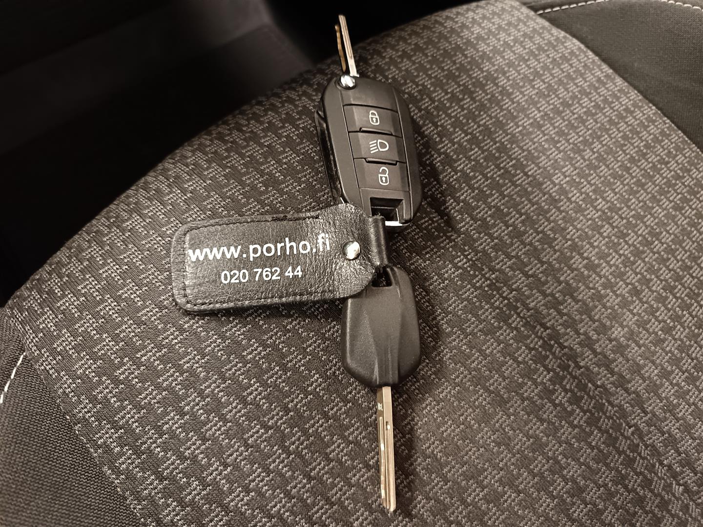 PEUGEOT 308 2017