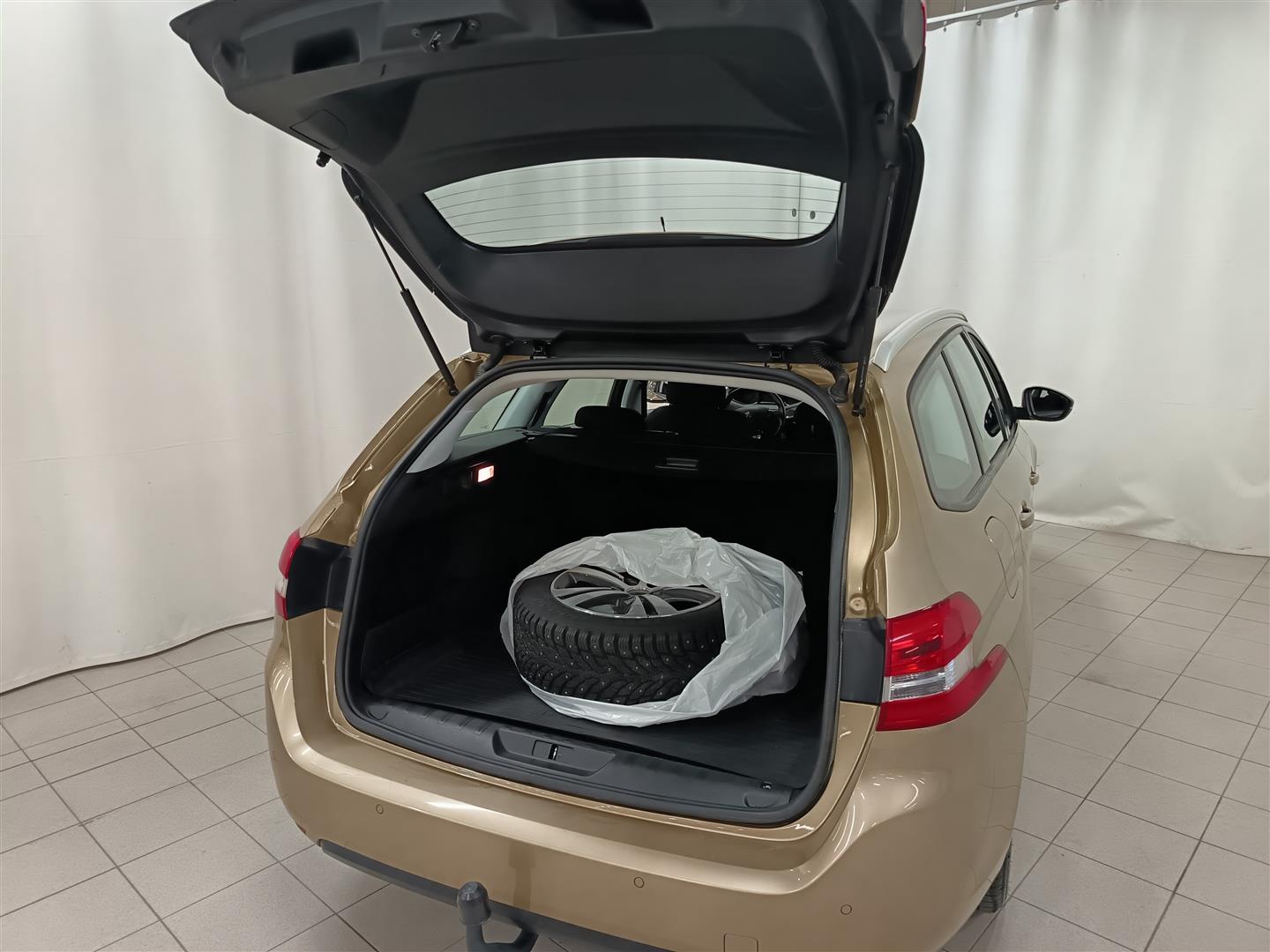 PEUGEOT 308 2017