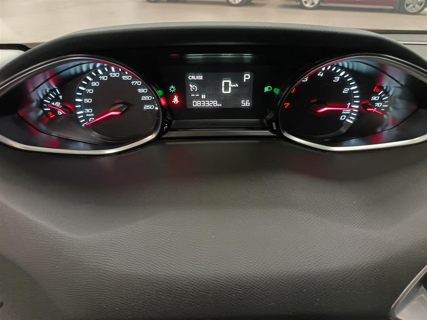 PEUGEOT 308 2017