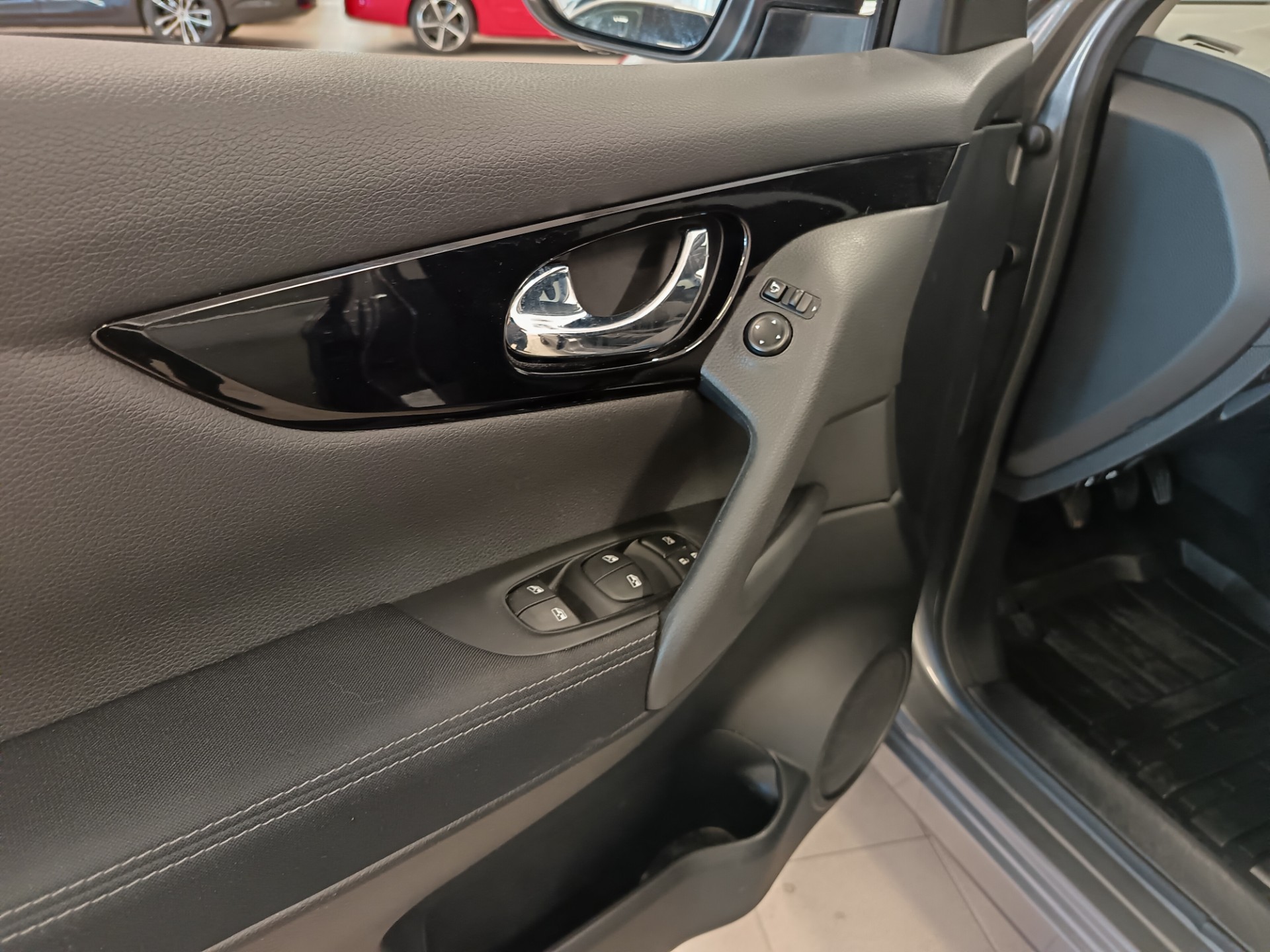 NISSAN Qashqai 2020