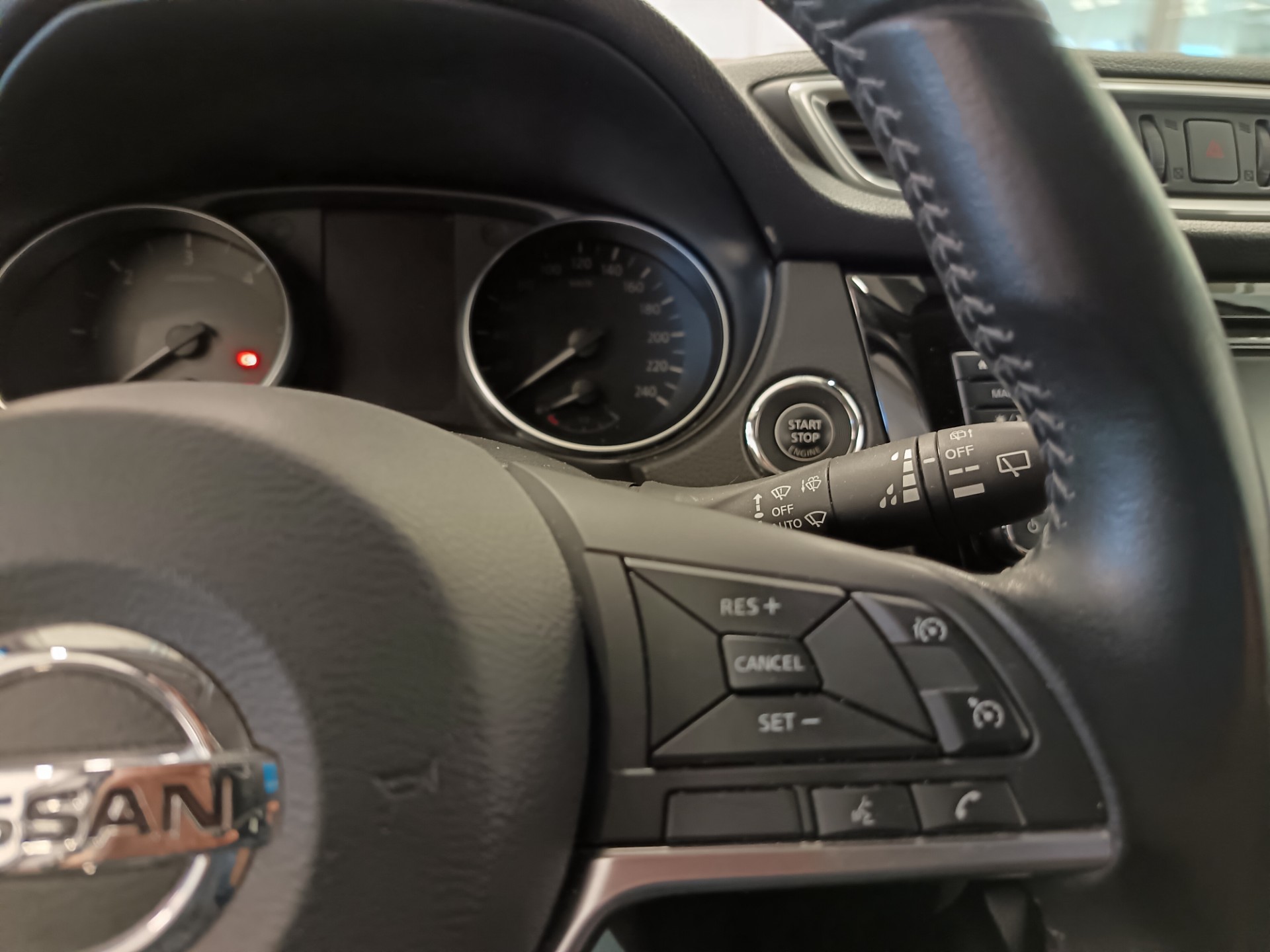 NISSAN Qashqai 2020