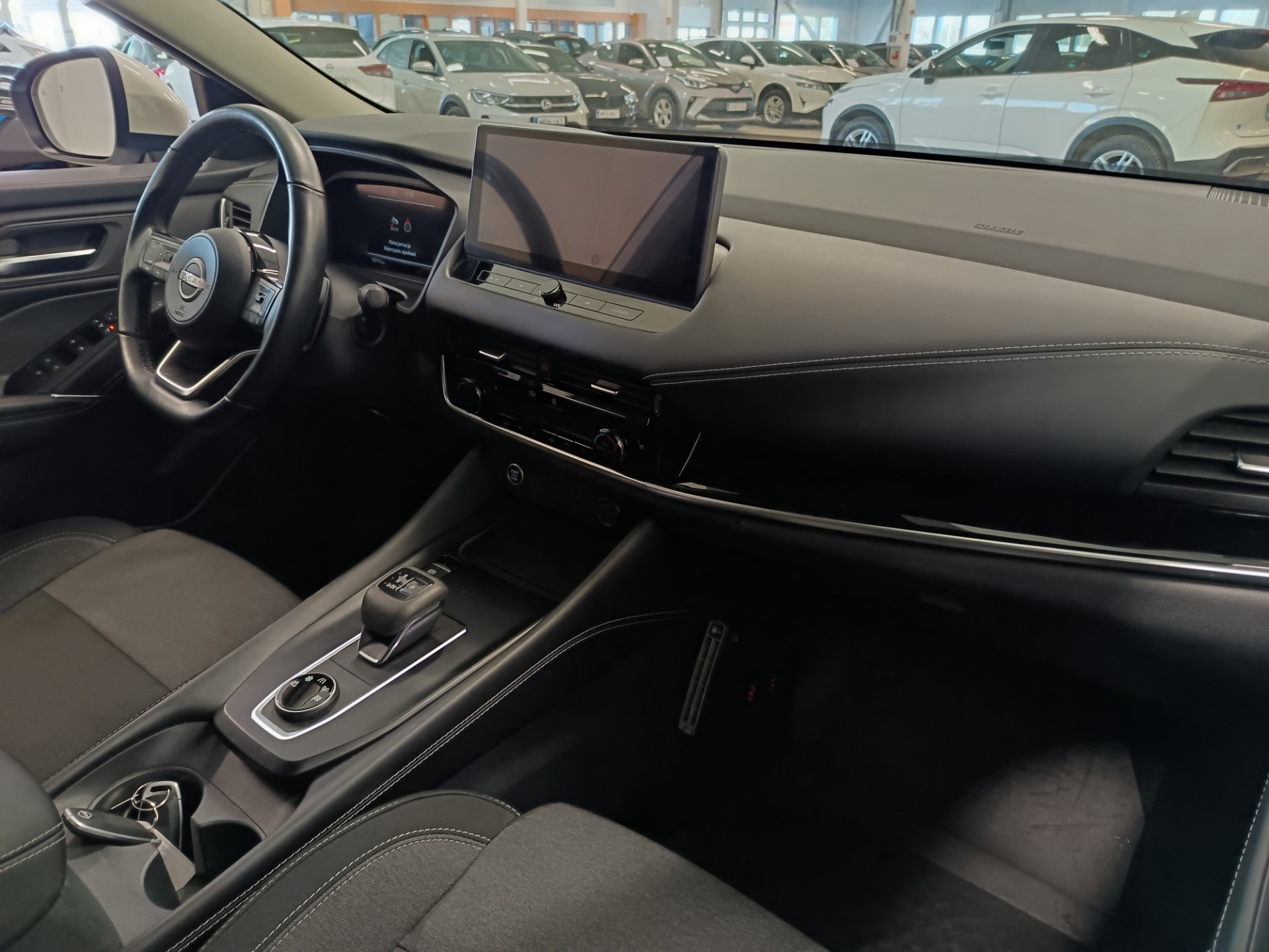 NISSAN Qashqai 2023