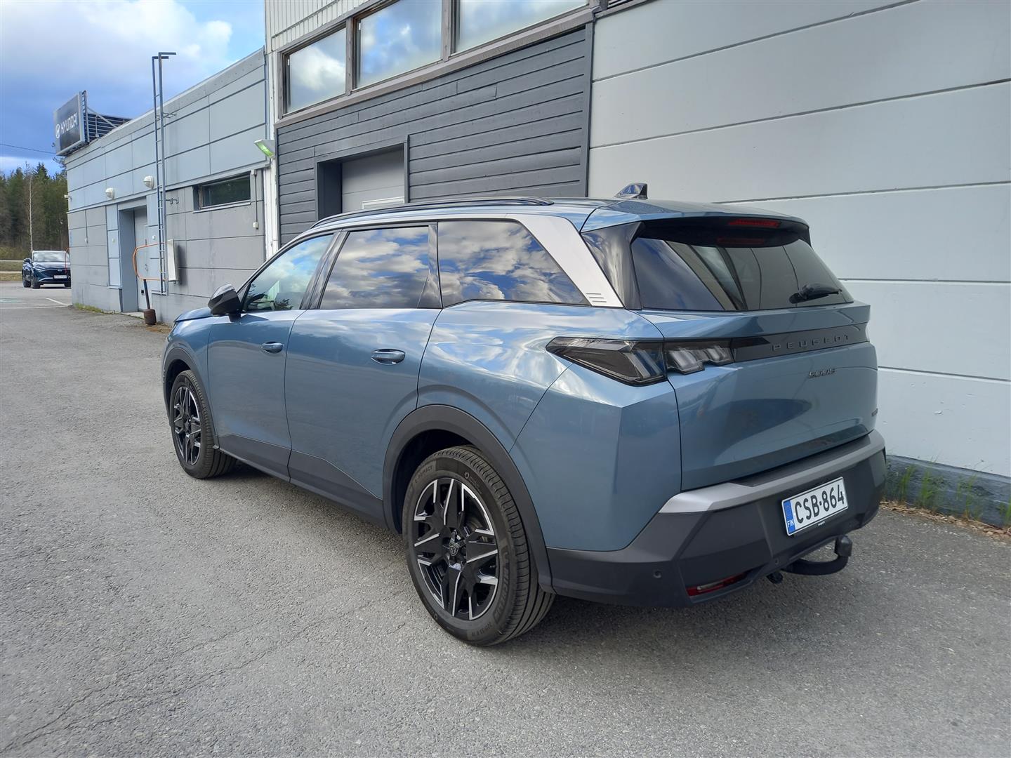 PEUGEOT 5008 2025