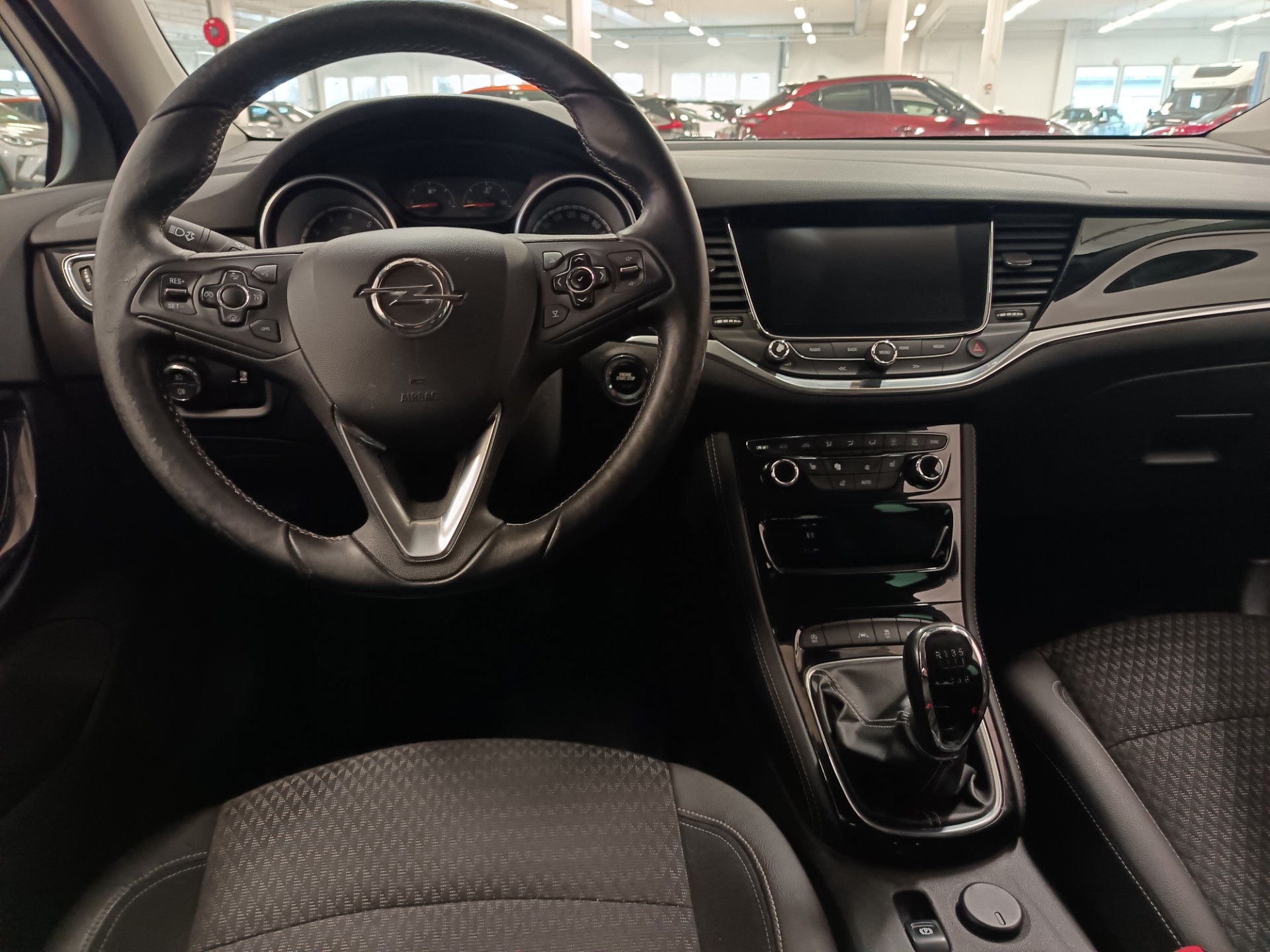 OPEL Astra 2015