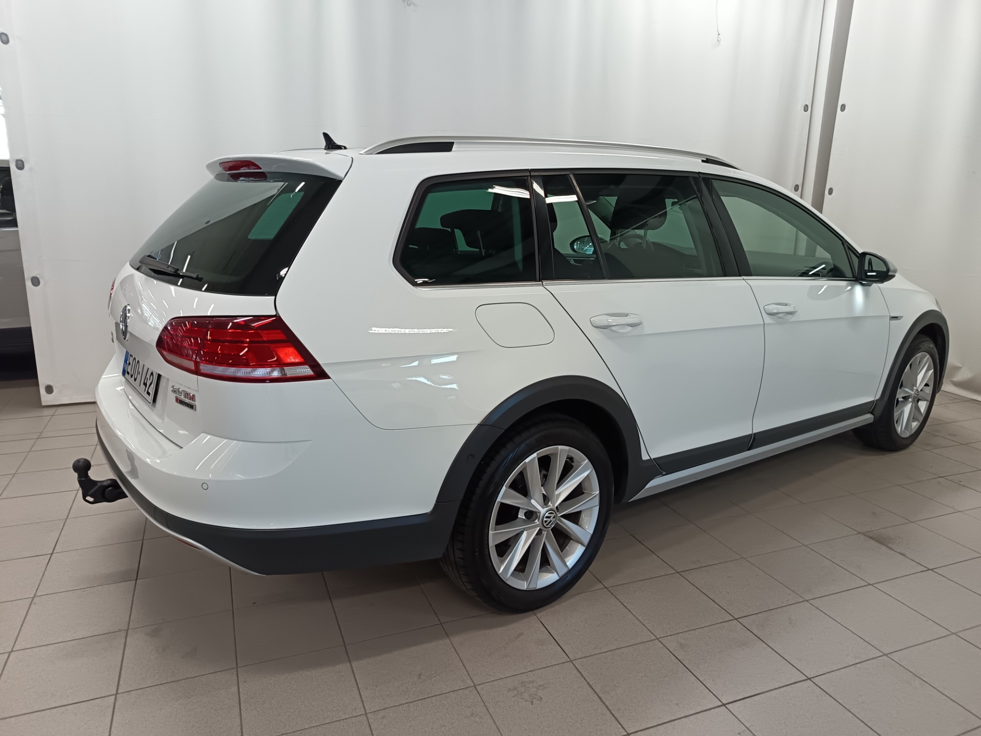 VOLKSWAGEN Golf 2017