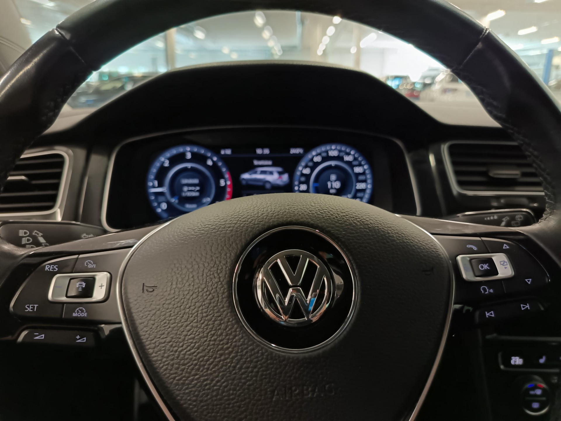 VOLKSWAGEN Golf 2017