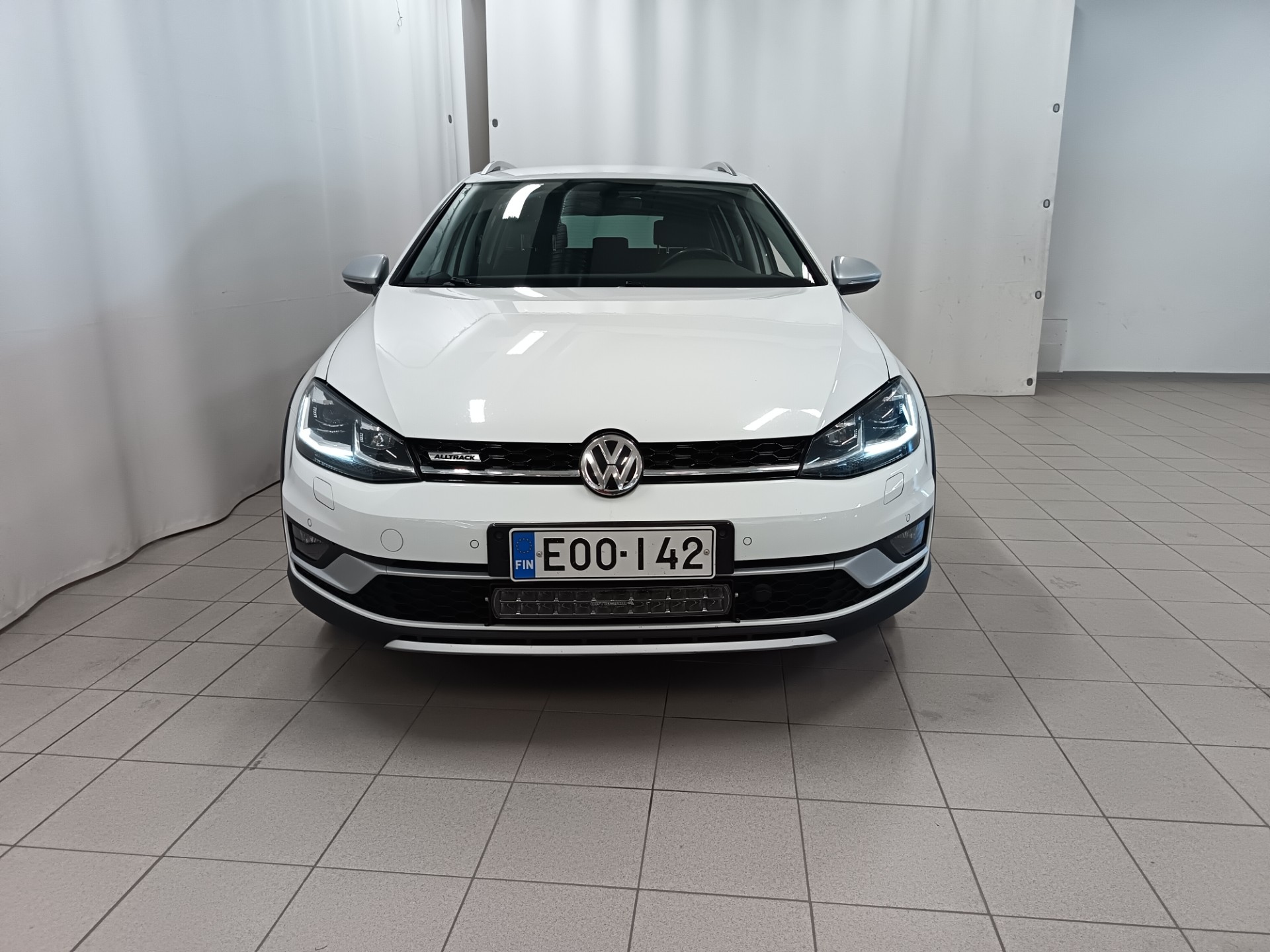 VOLKSWAGEN Golf 2017