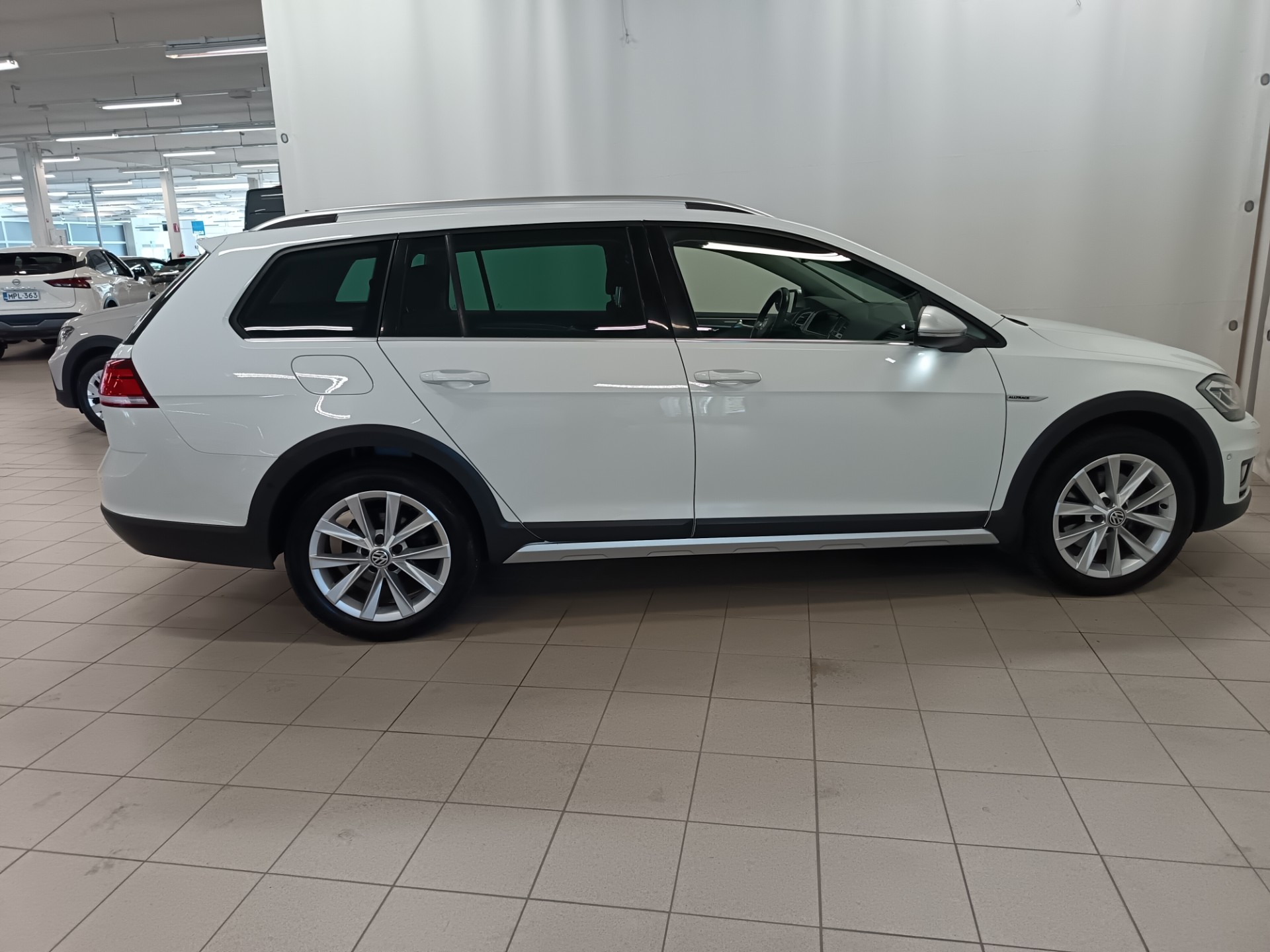 VOLKSWAGEN Golf 2017