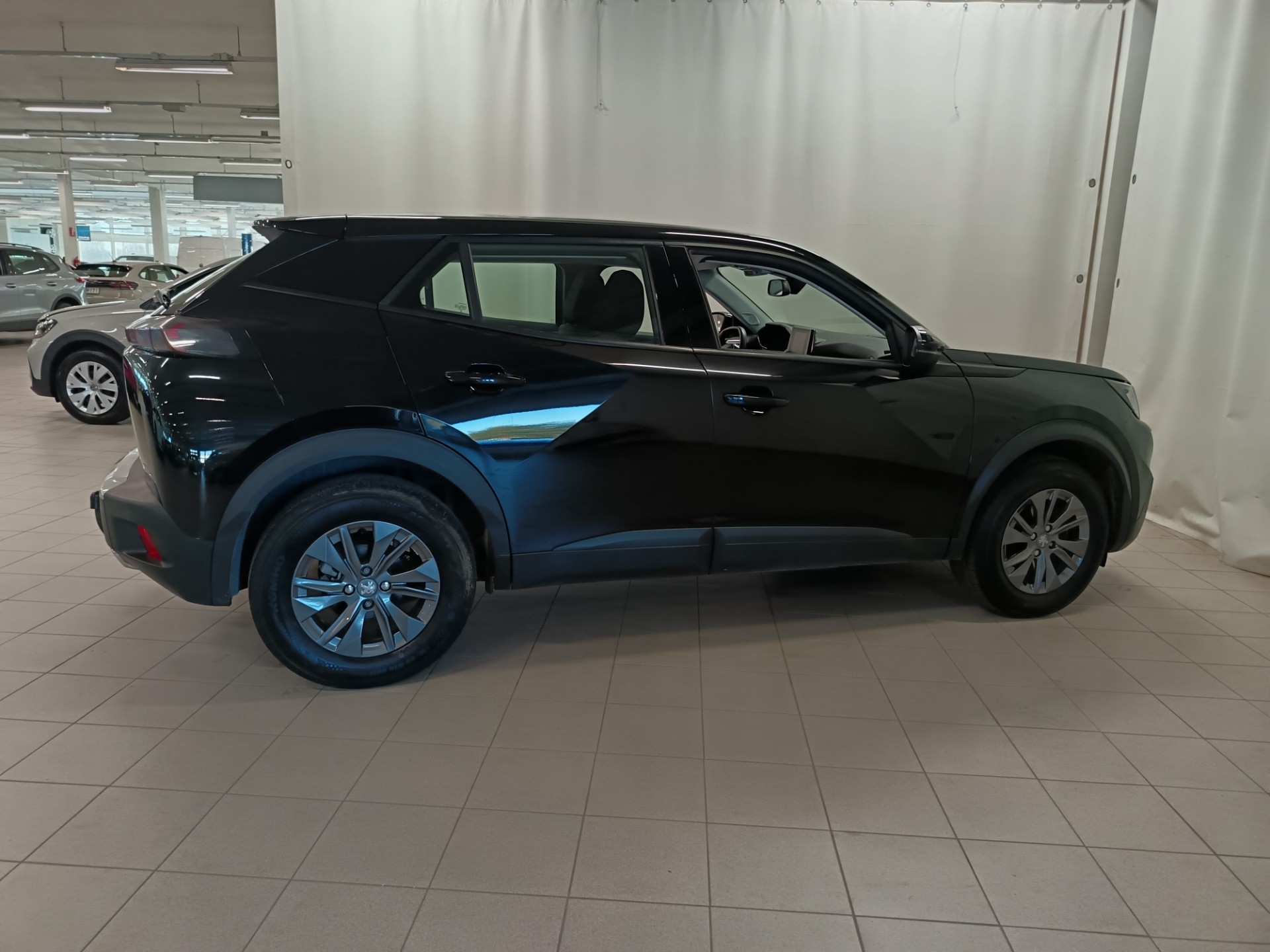 PEUGEOT 2008 2021
