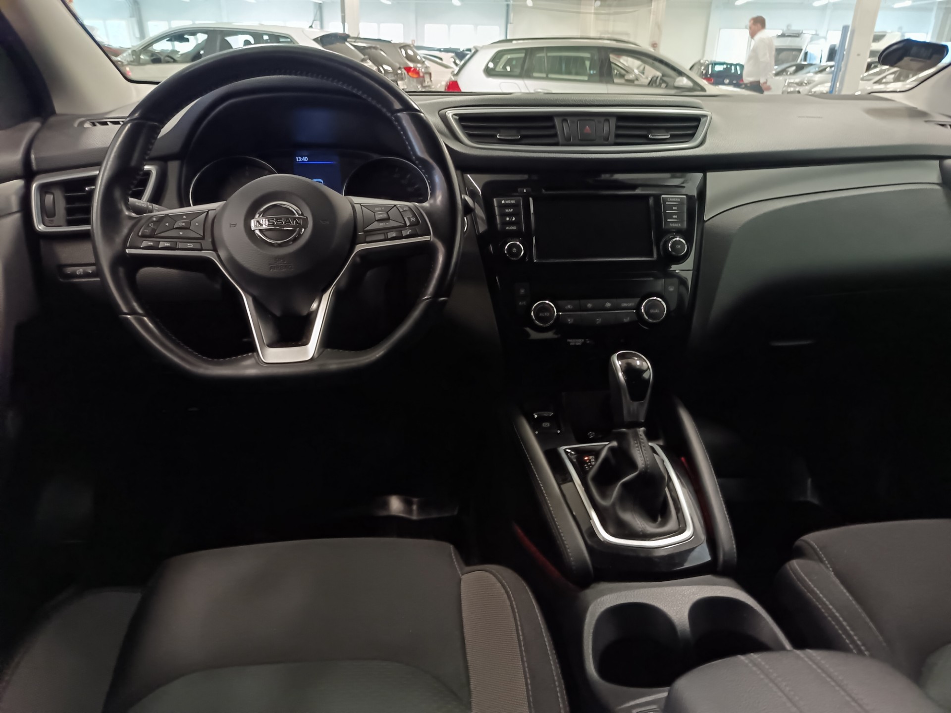 NISSAN Qashqai 2019