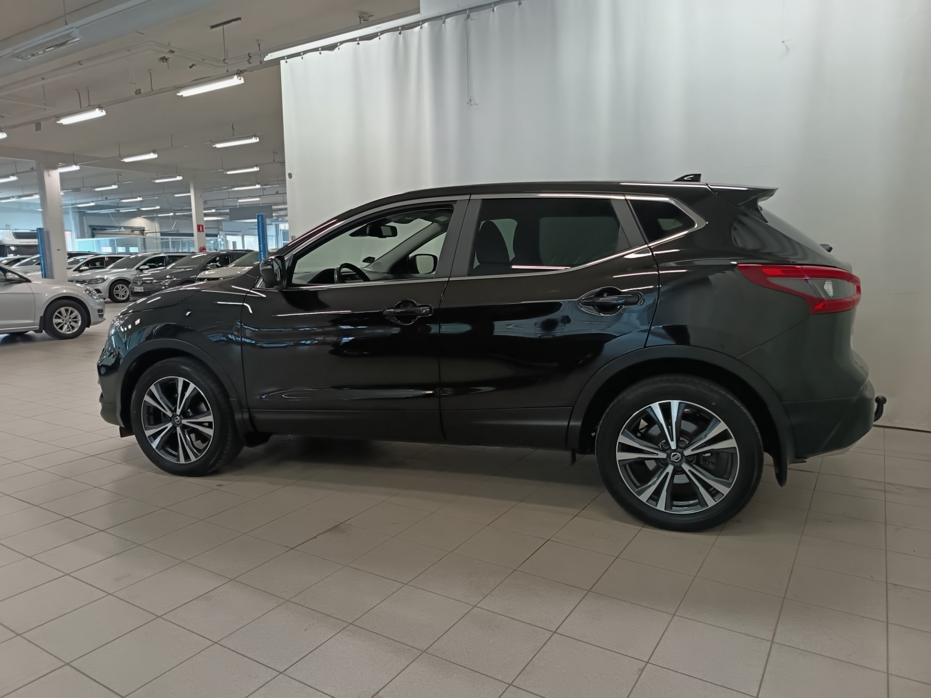 NISSAN Qashqai 2019