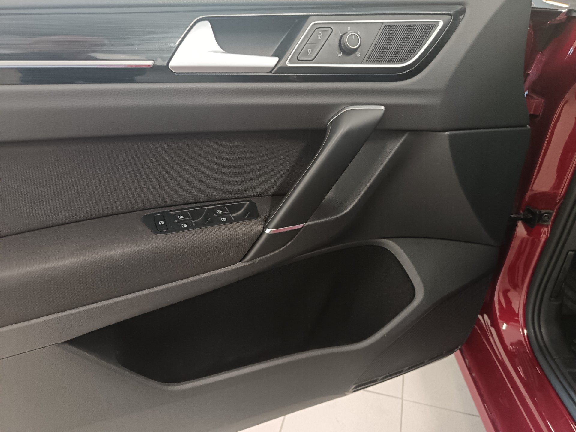 VOLKSWAGEN Golf Sportsvan 2019