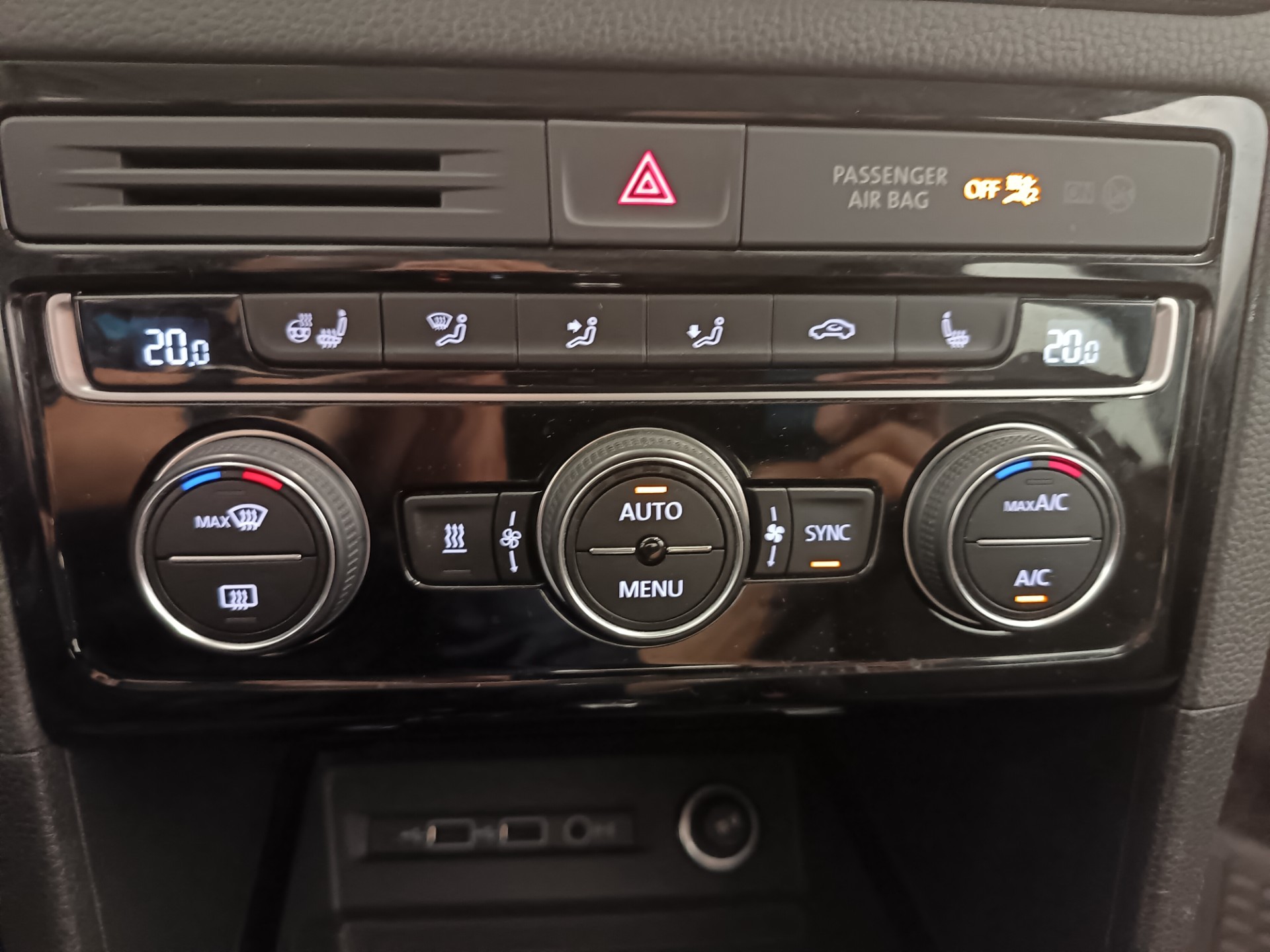 VOLKSWAGEN Golf Sportsvan 2019