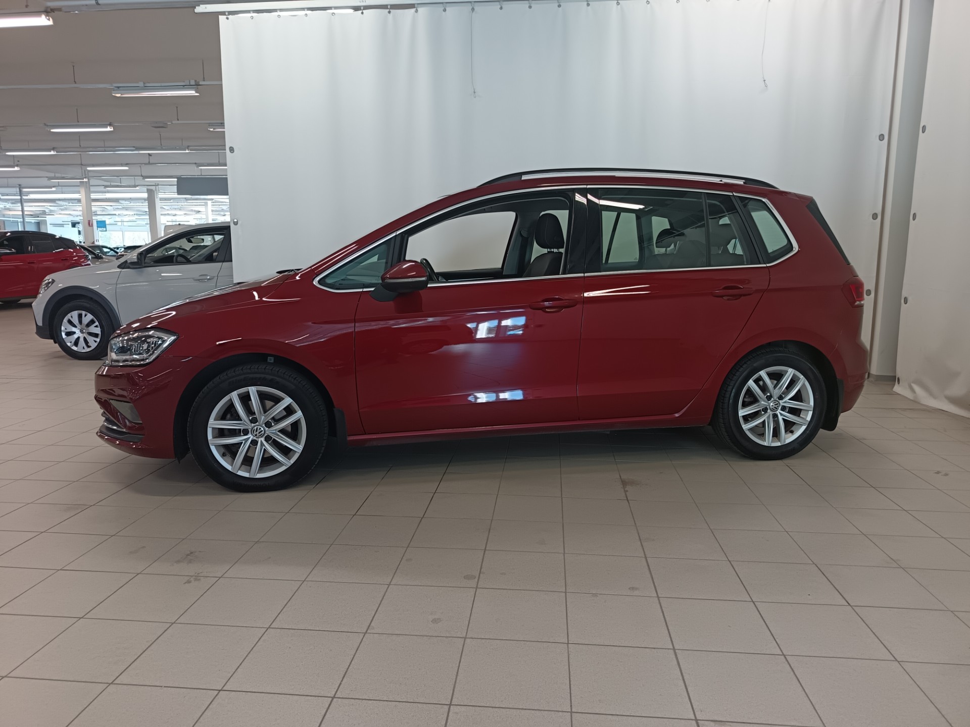 VOLKSWAGEN Golf Sportsvan 2019