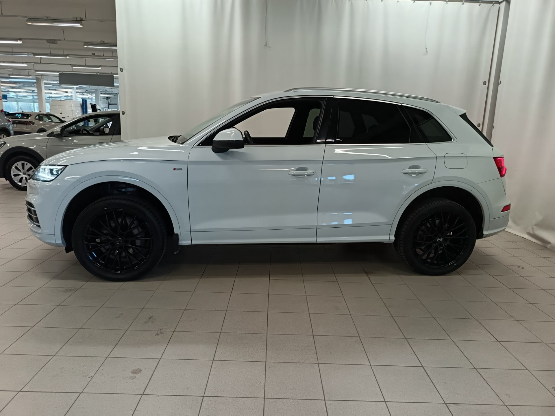 AUDI Q5 12