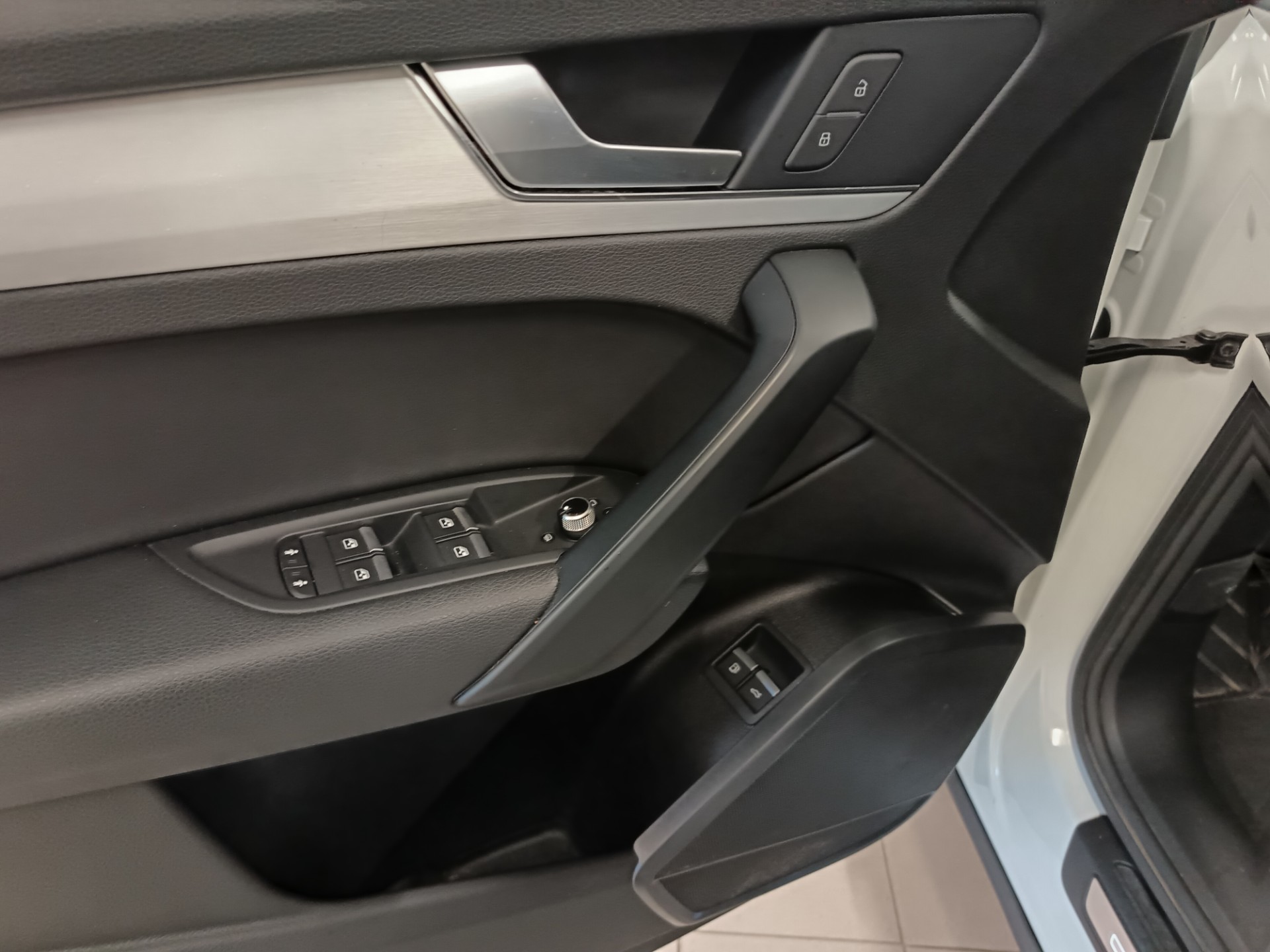 AUDI Q5 13