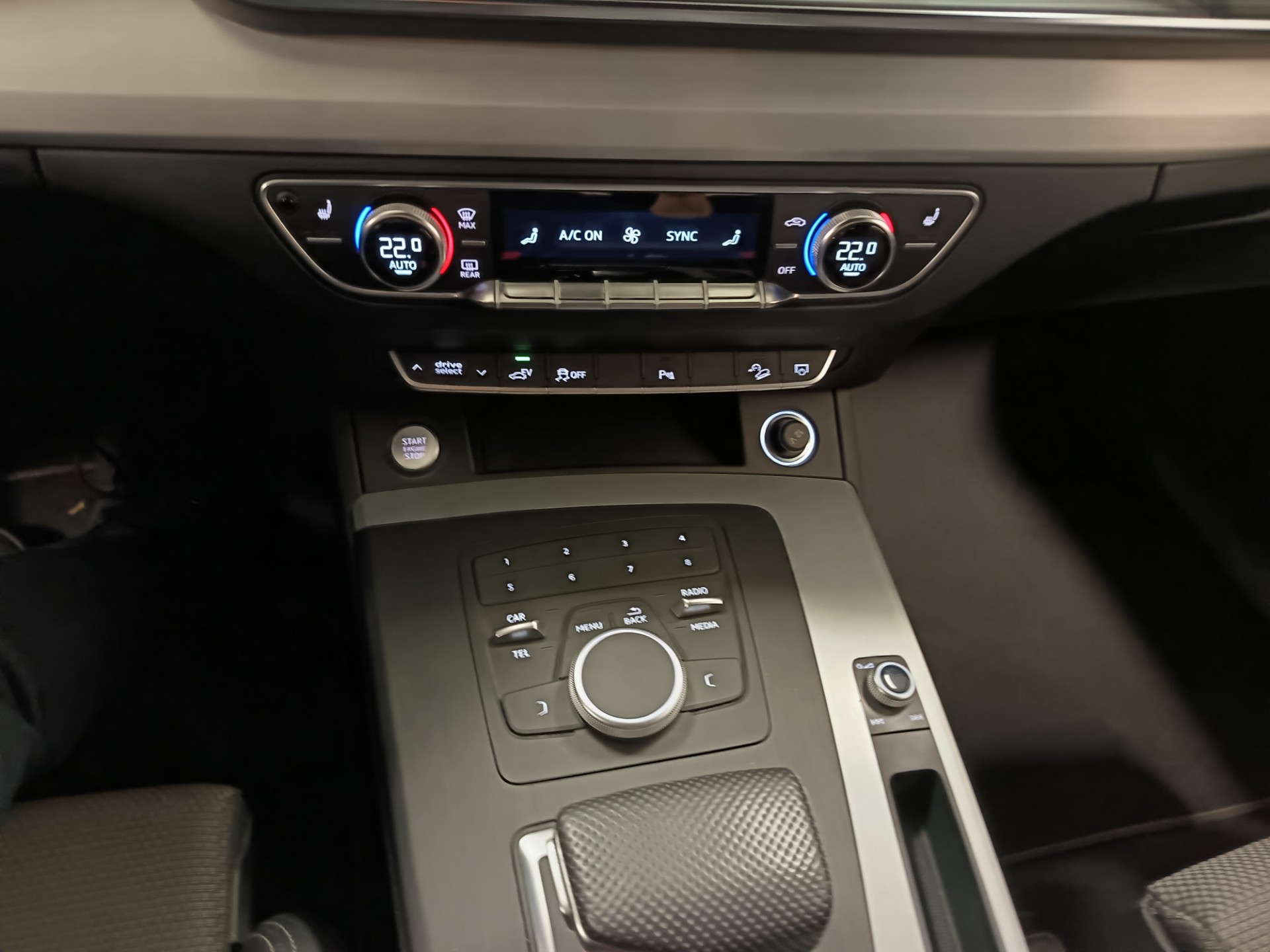 AUDI Q5 22