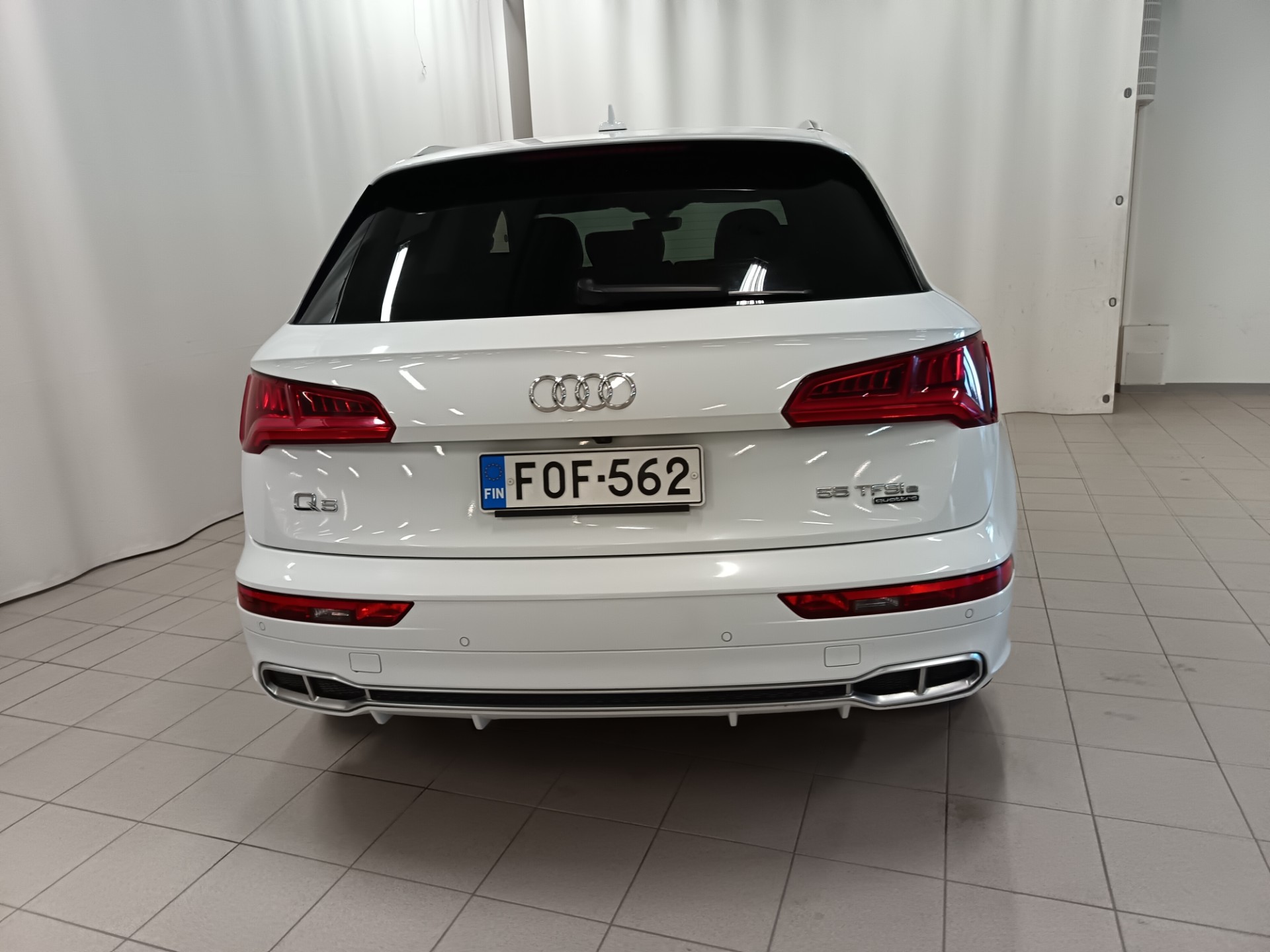 AUDI Q5 8
